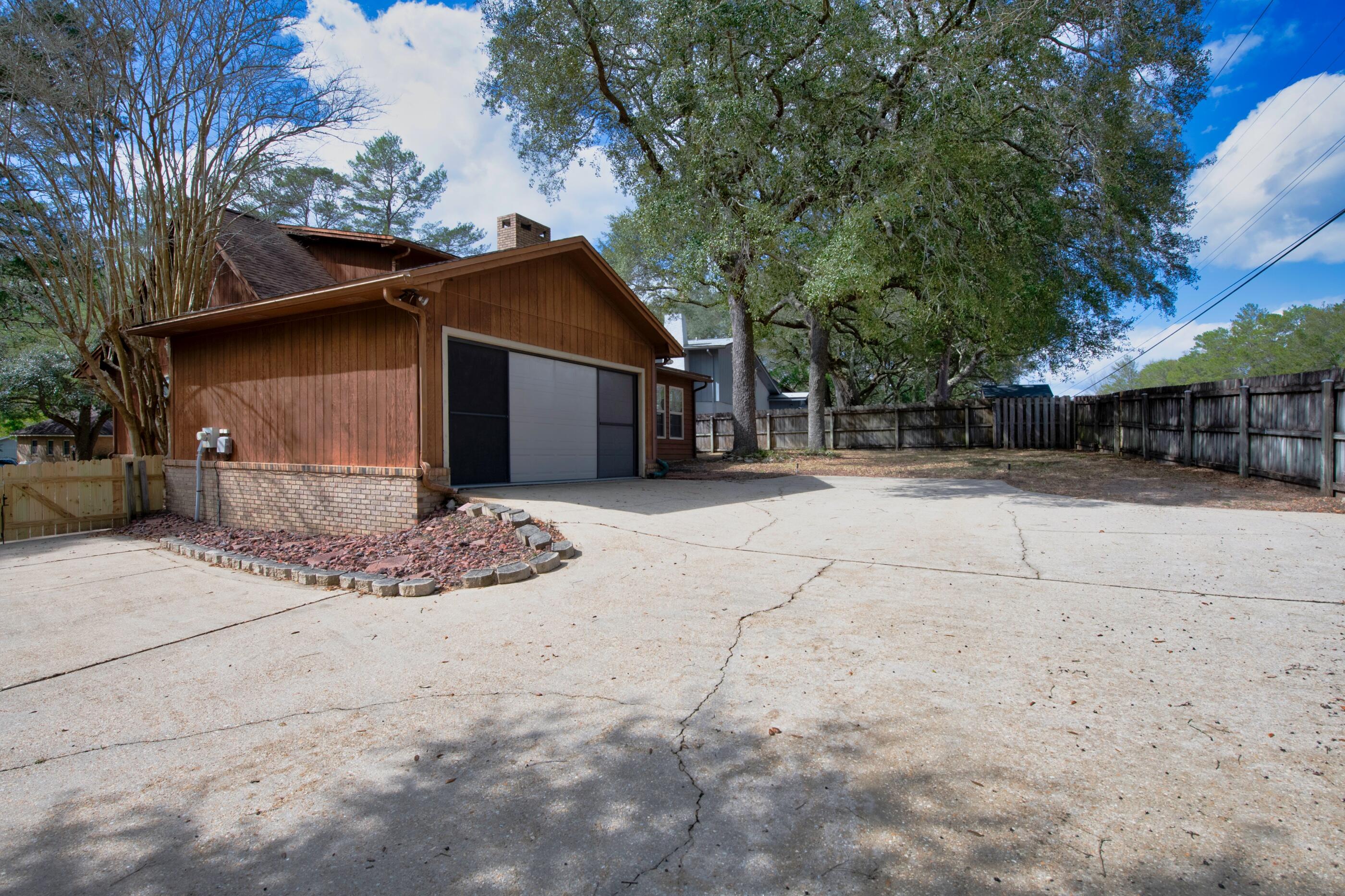 EDGE WATER VILLAGE - Residential