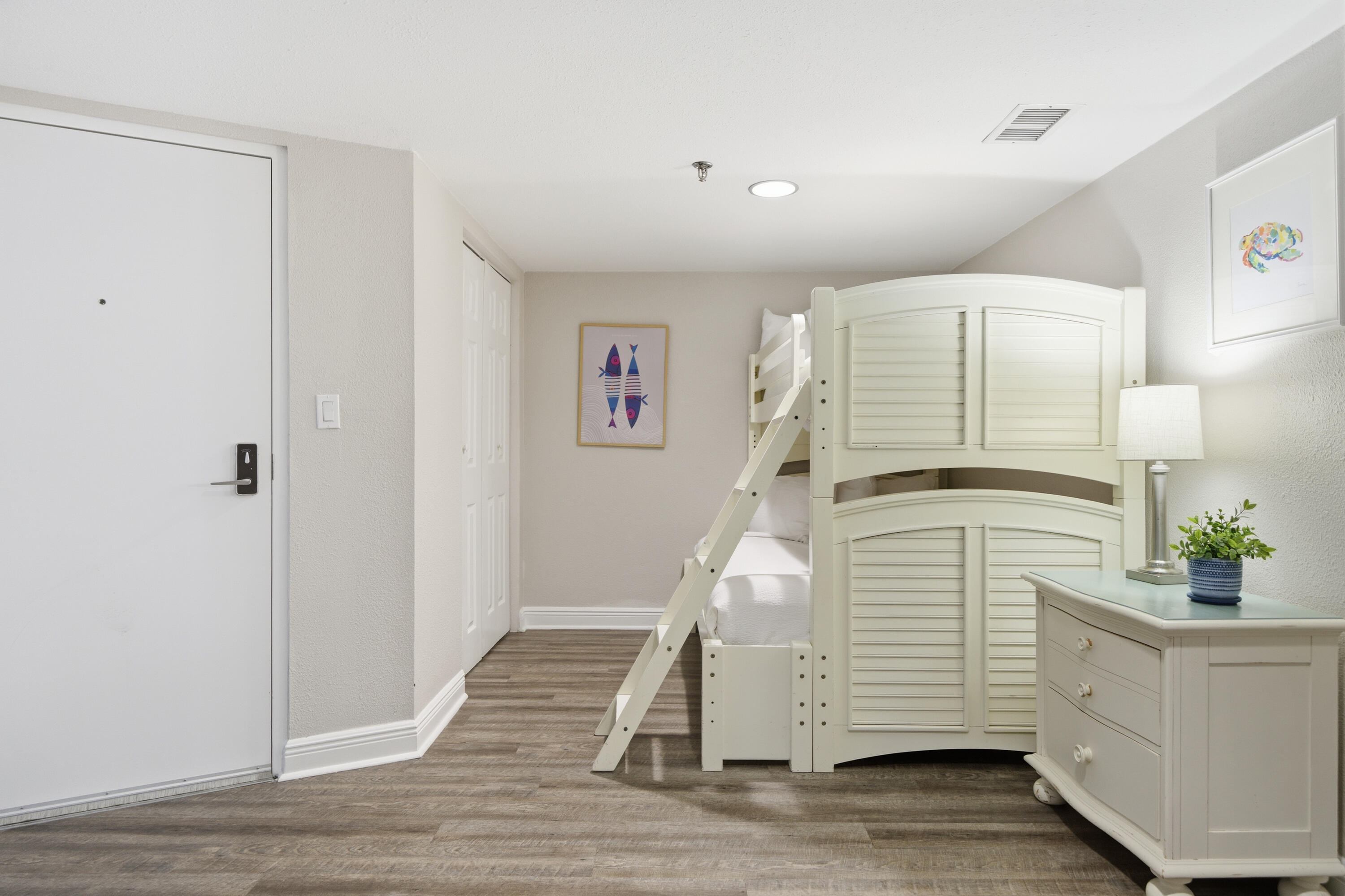 SUNDESTIN INTERNATIONAL CONDO - Residential