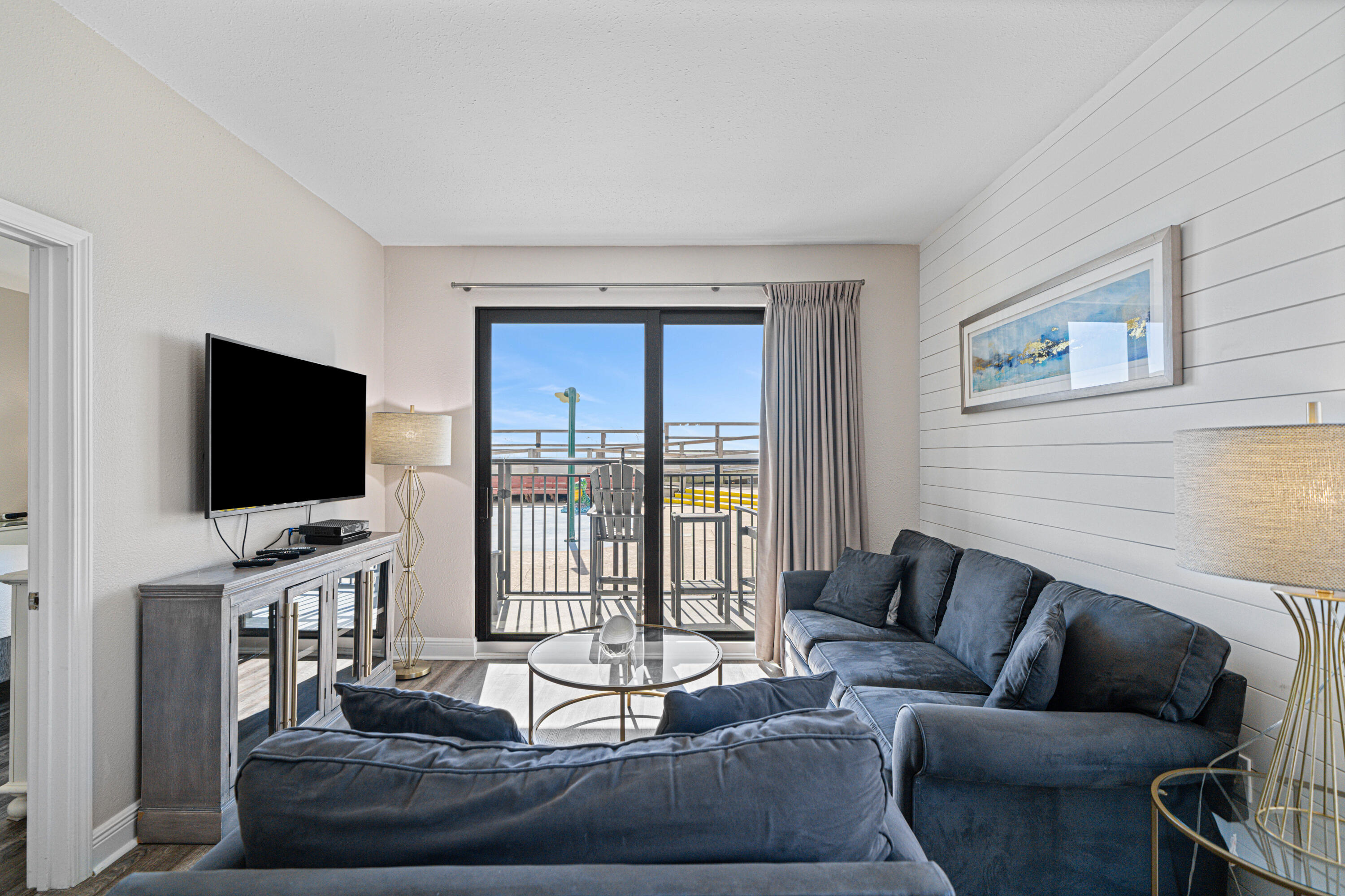 SUNDESTIN INTERNATIONAL CONDO - Residential