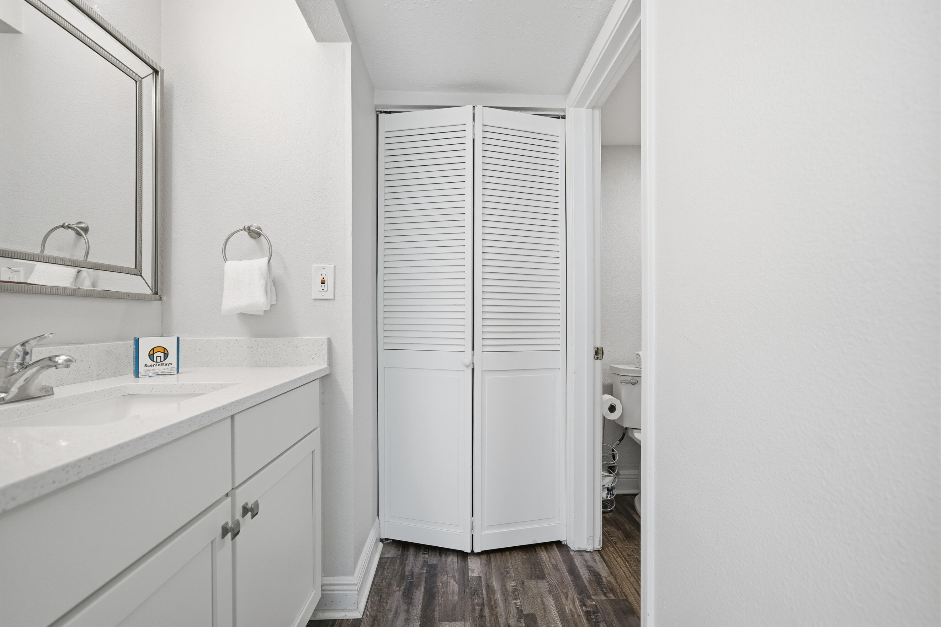 SUNDESTIN INTERNATIONAL CONDO - Residential