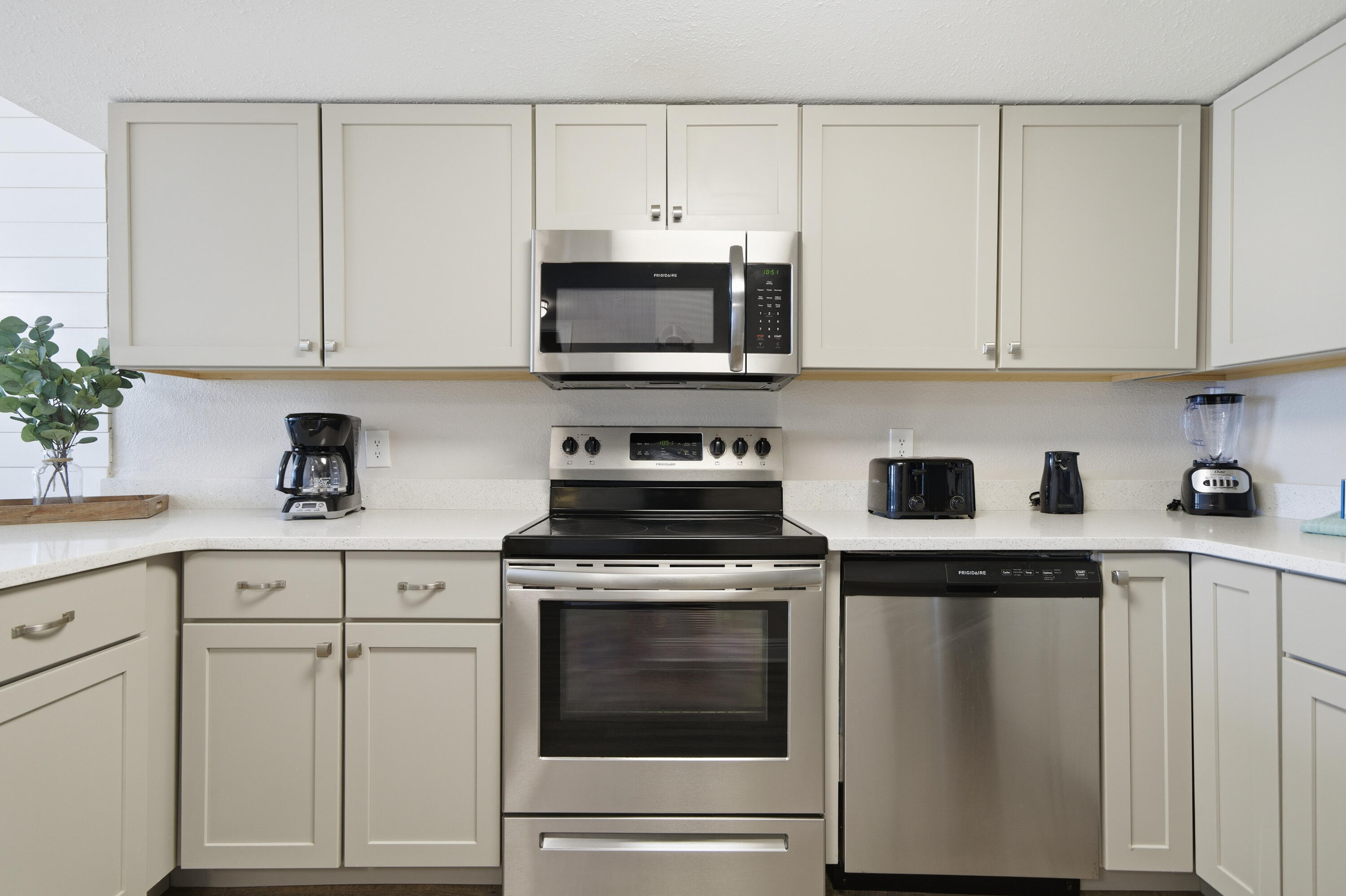 SUNDESTIN INTERNATIONAL CONDO - Residential