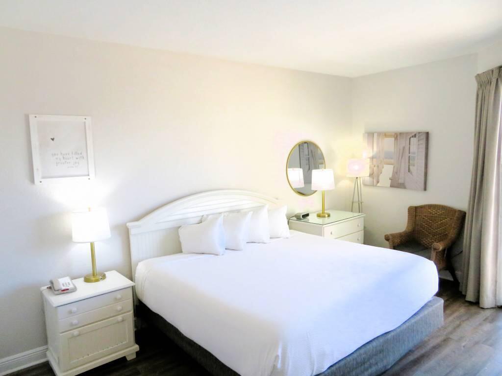 SUNDESTIN INTERNATIONAL CONDO - Residential