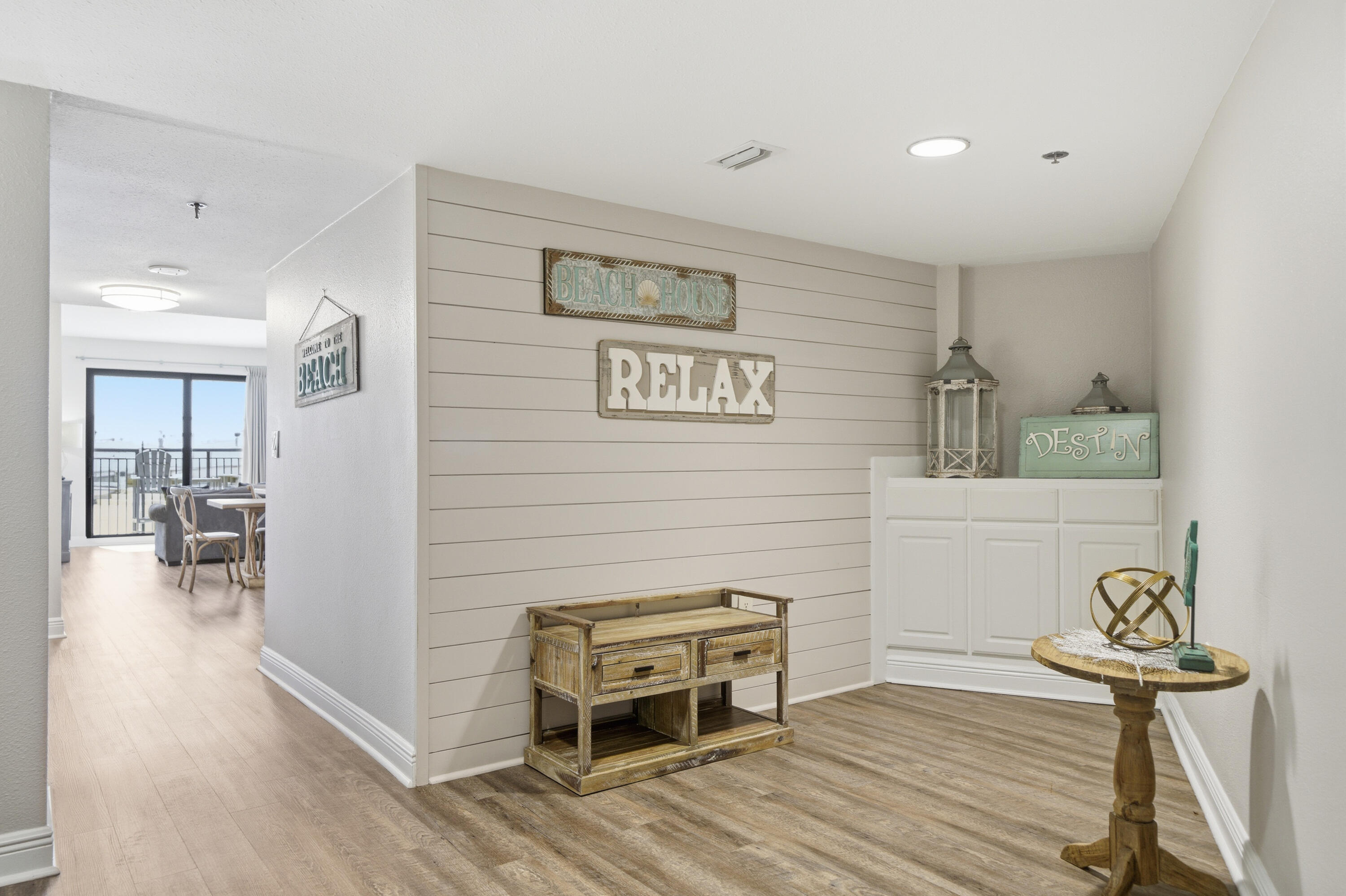 SUNDESTIN INTERNATIONAL CONDO - Residential