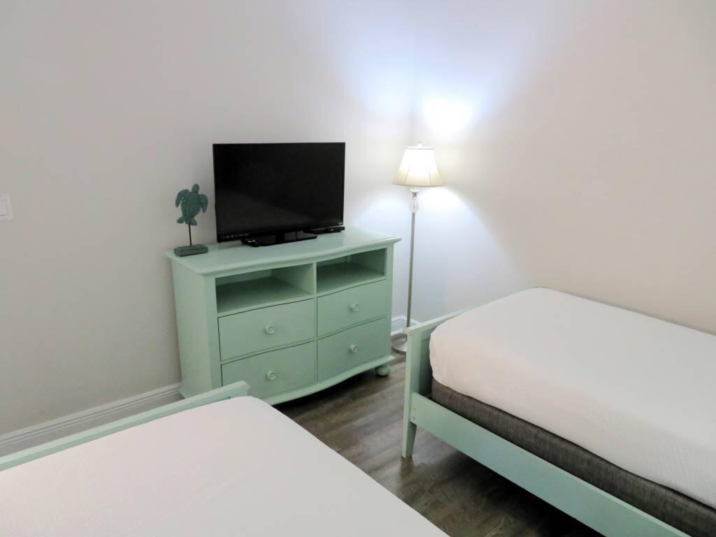 SUNDESTIN INTERNATIONAL CONDO - Residential