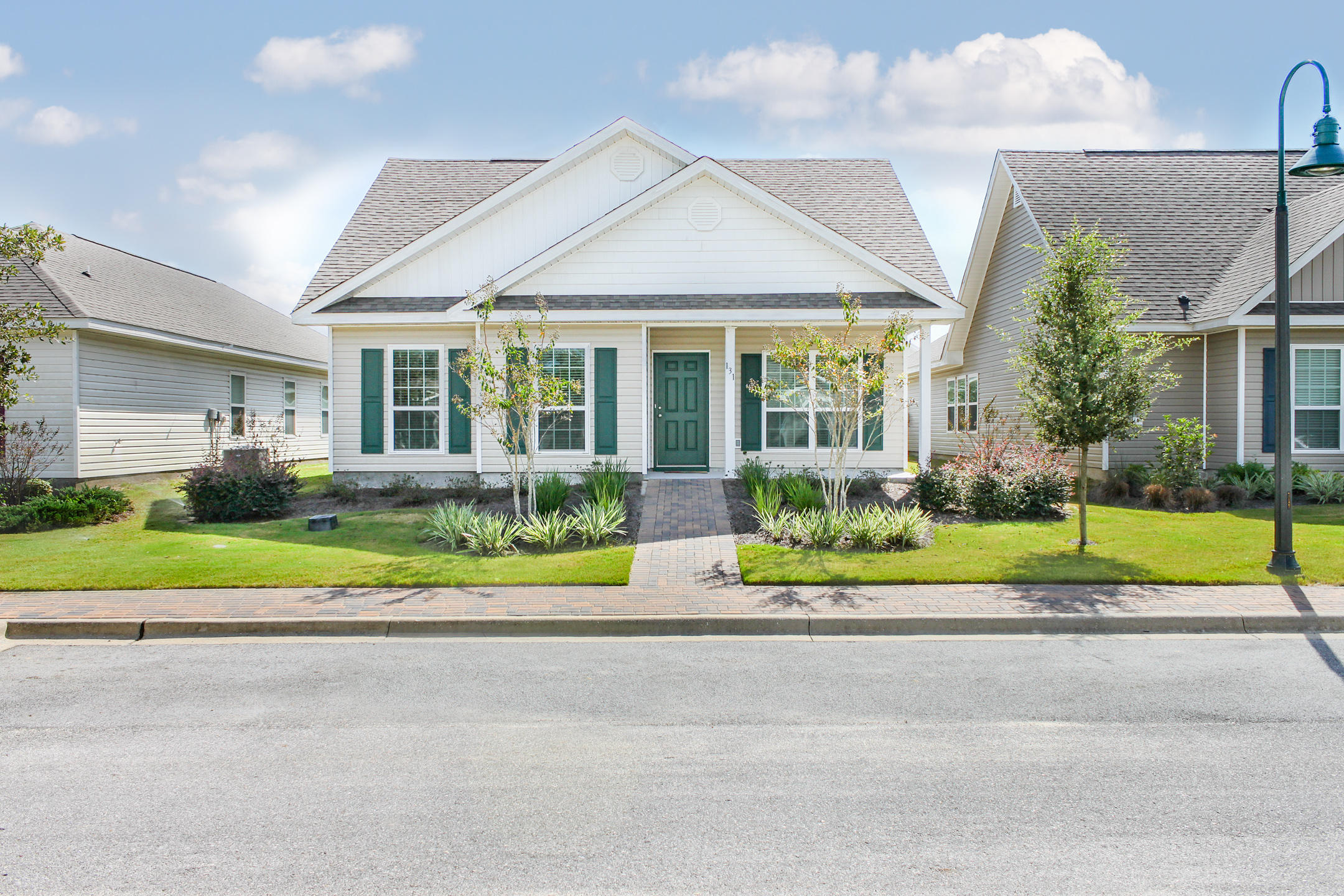 HAMMOCK BAY - Residential