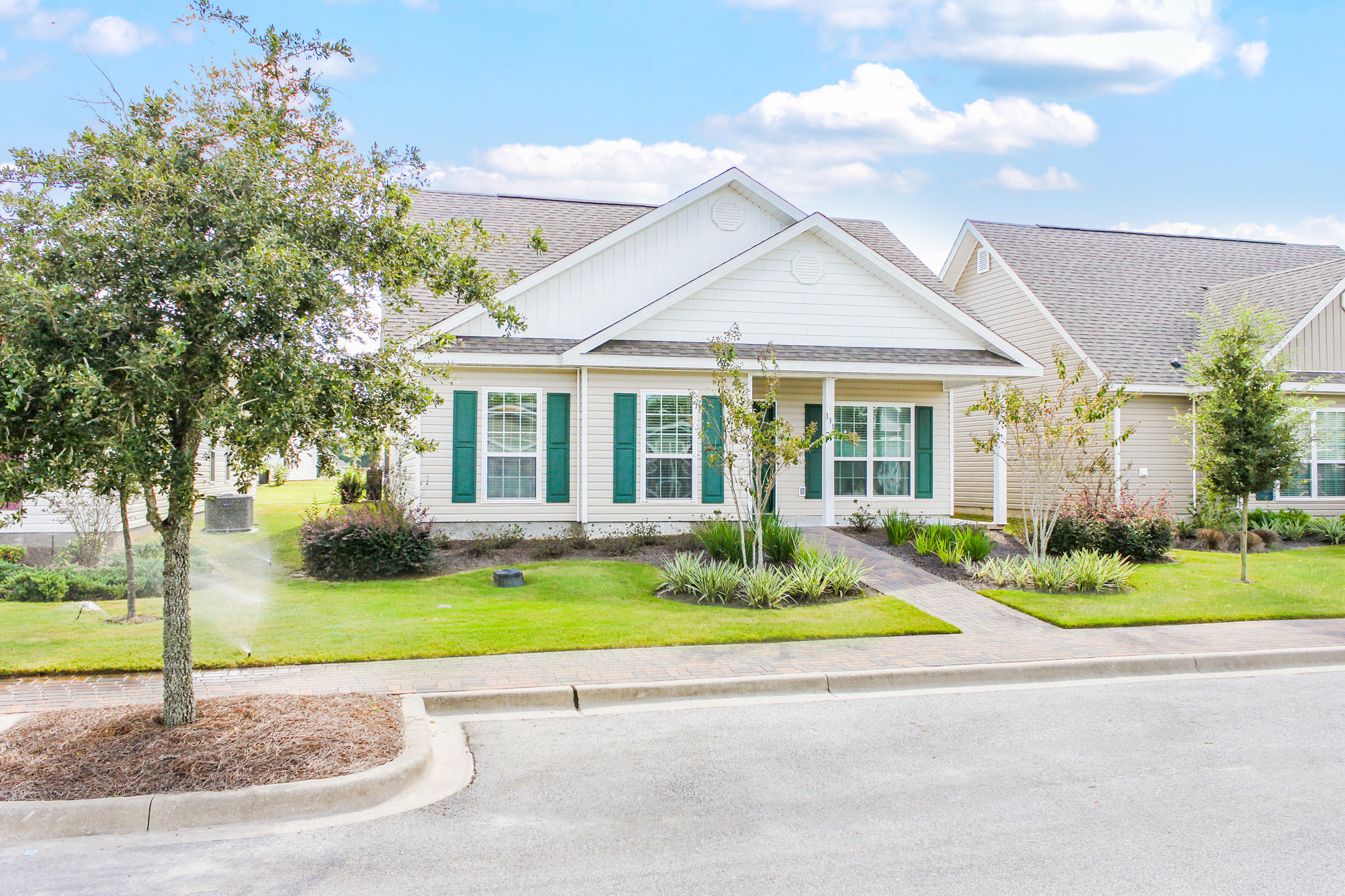 HAMMOCK BAY - Residential