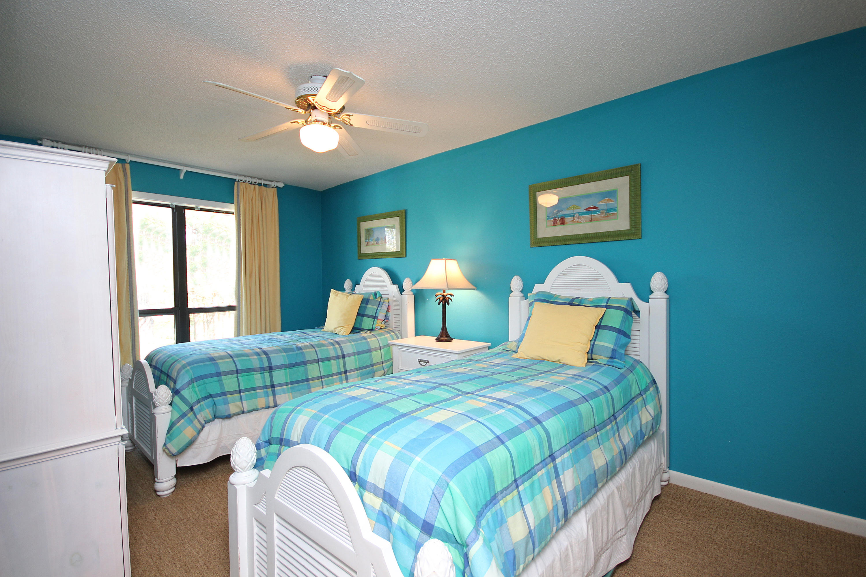 SANDPIPER VILLAGE CONDO - Residential
