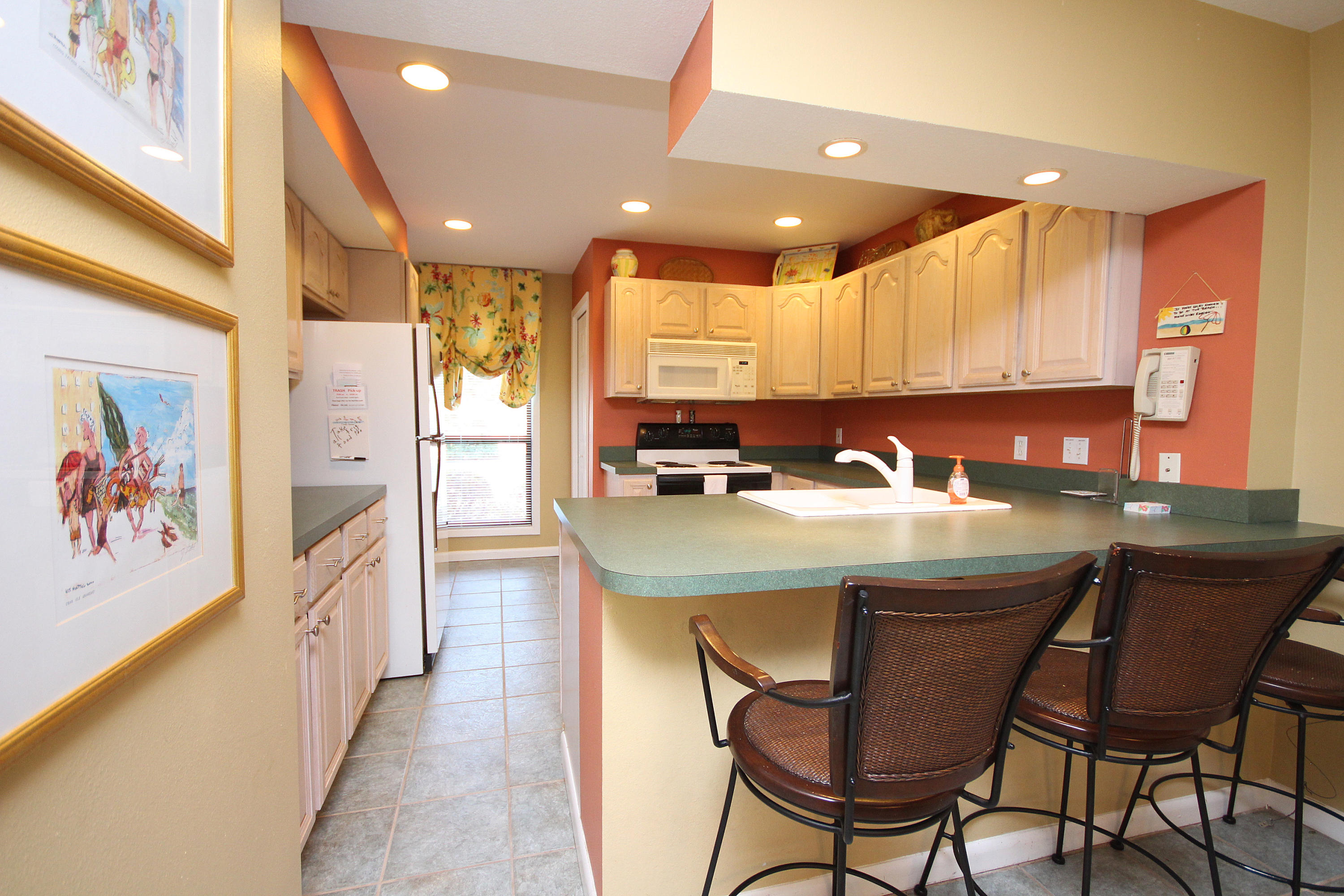 SANDPIPER VILLAGE CONDO - Residential