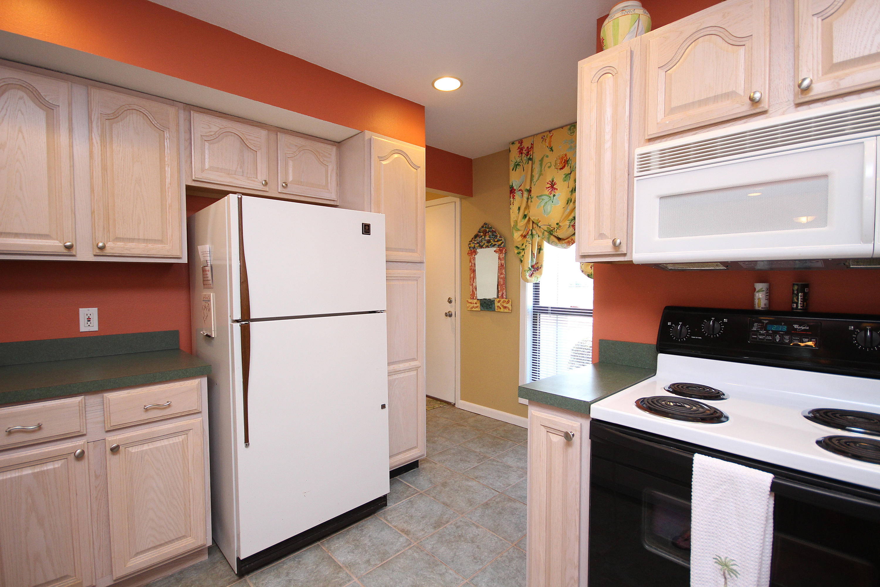 SANDPIPER VILLAGE CONDO - Residential