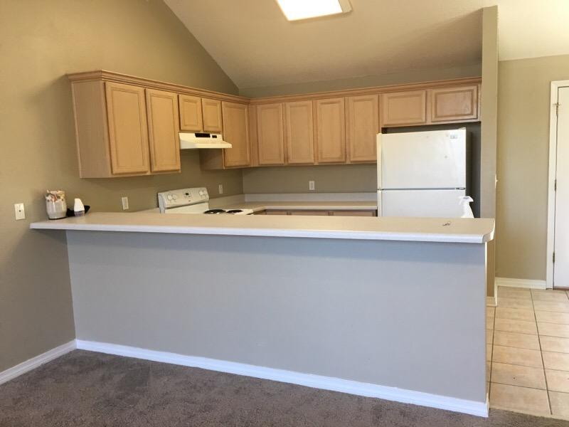 HOLLEY BY THE SEA - Residential