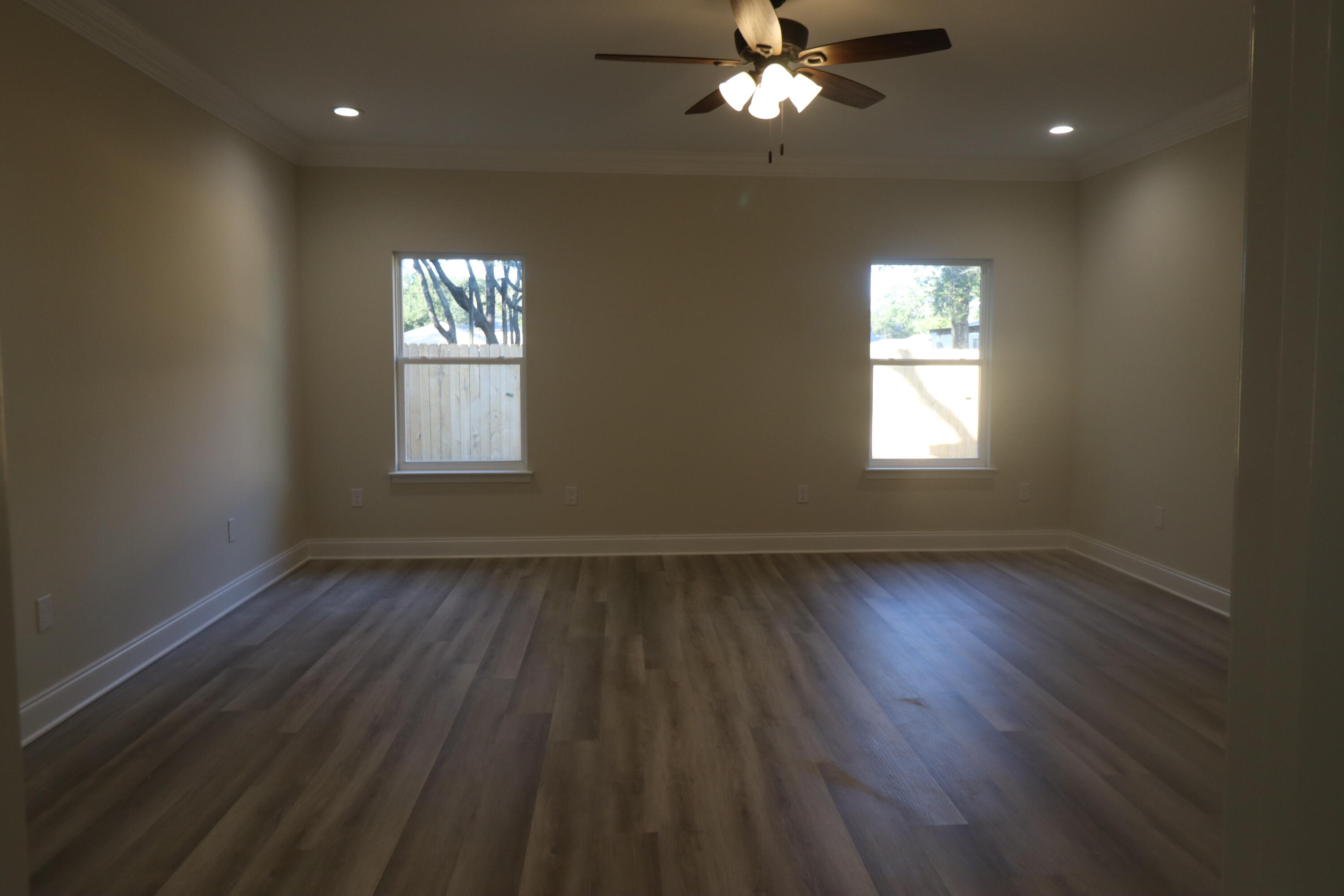 MH S RNG 23 & 24 (222000.20) - Residential