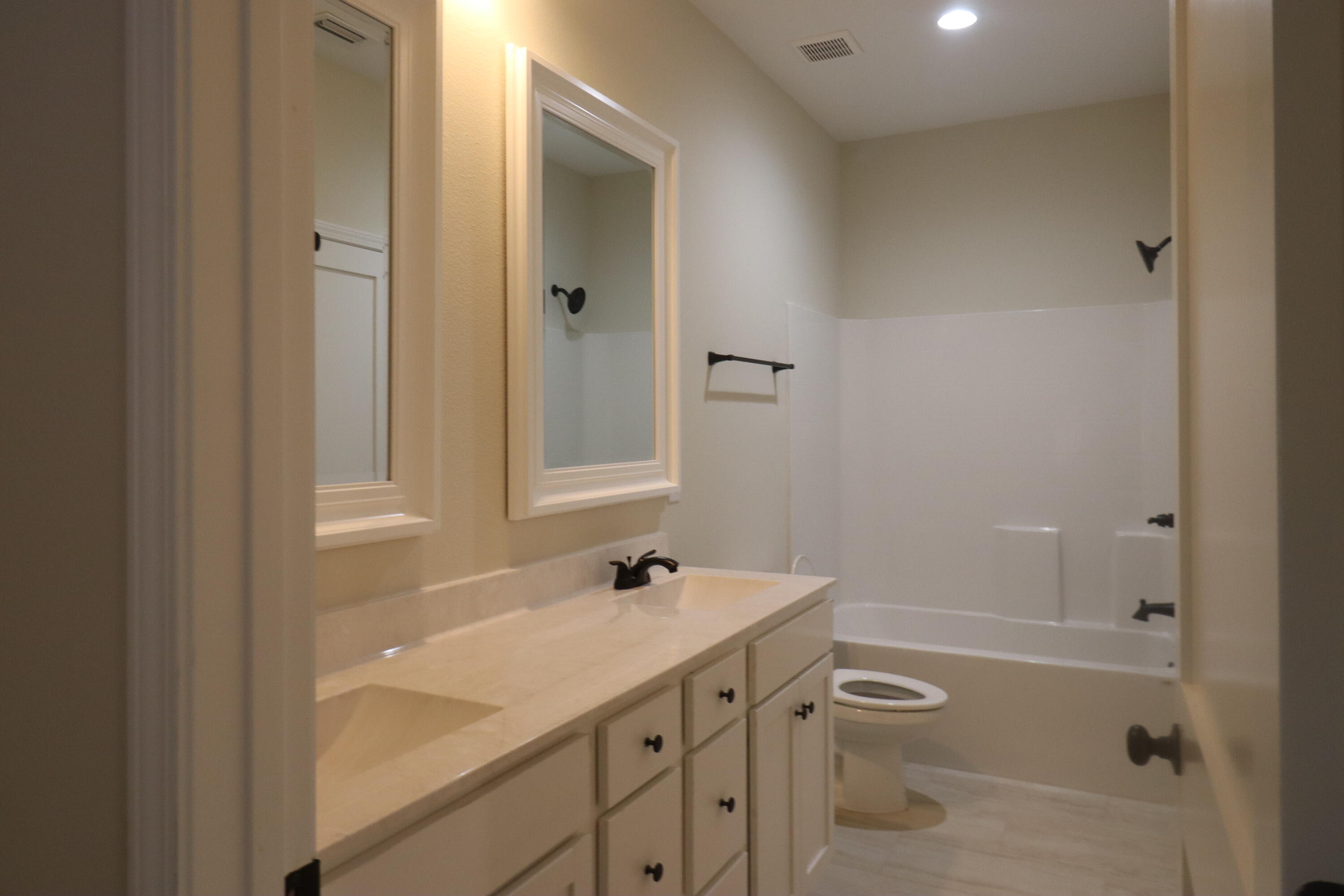 MH S RNG 23 & 24 (222000.20) - Residential