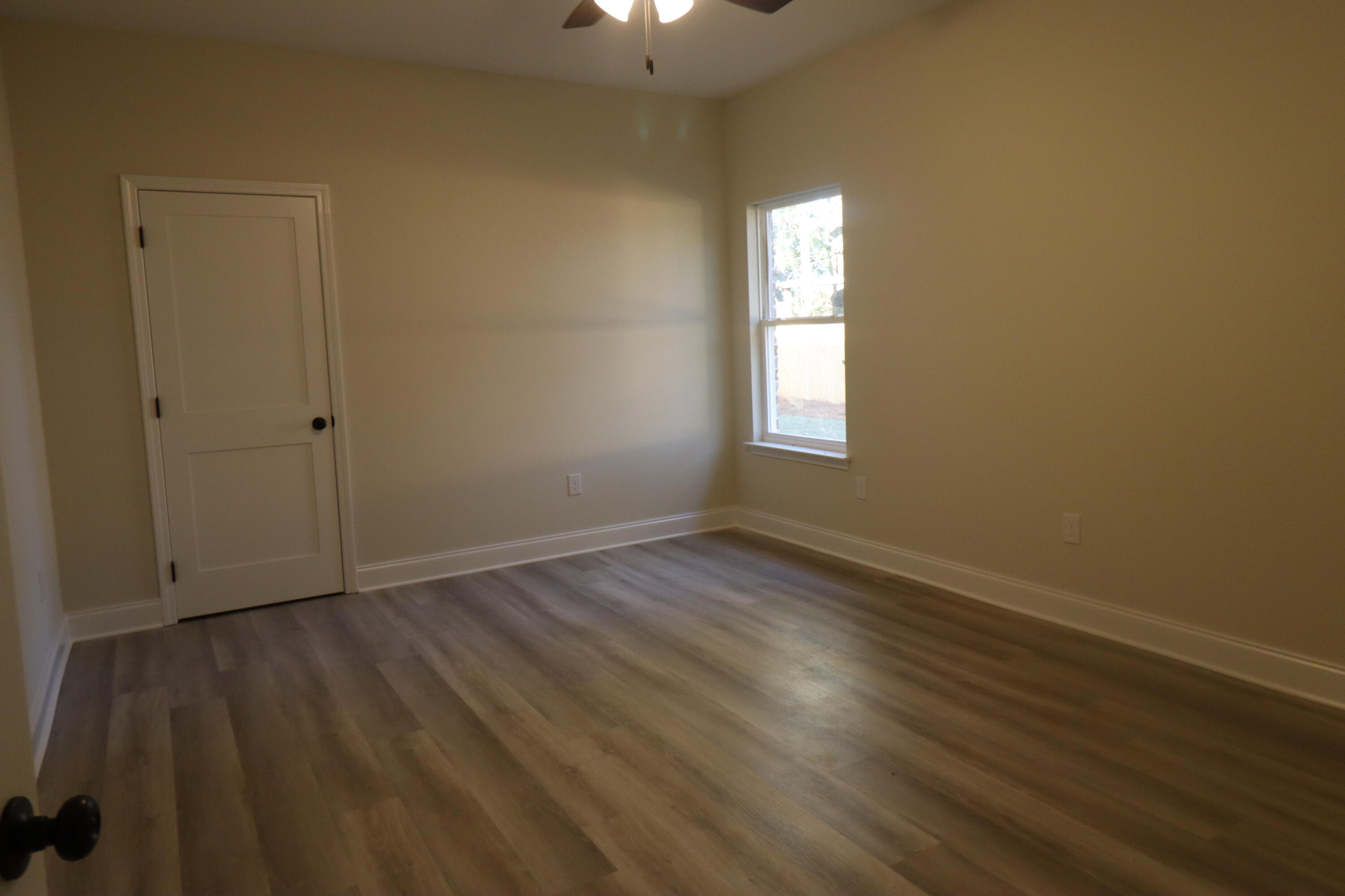 MH S RNG 23 & 24 (222000.20) - Residential