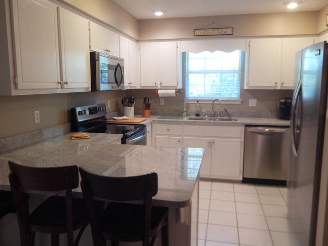 TIMBERLINE ESTATES - Residential