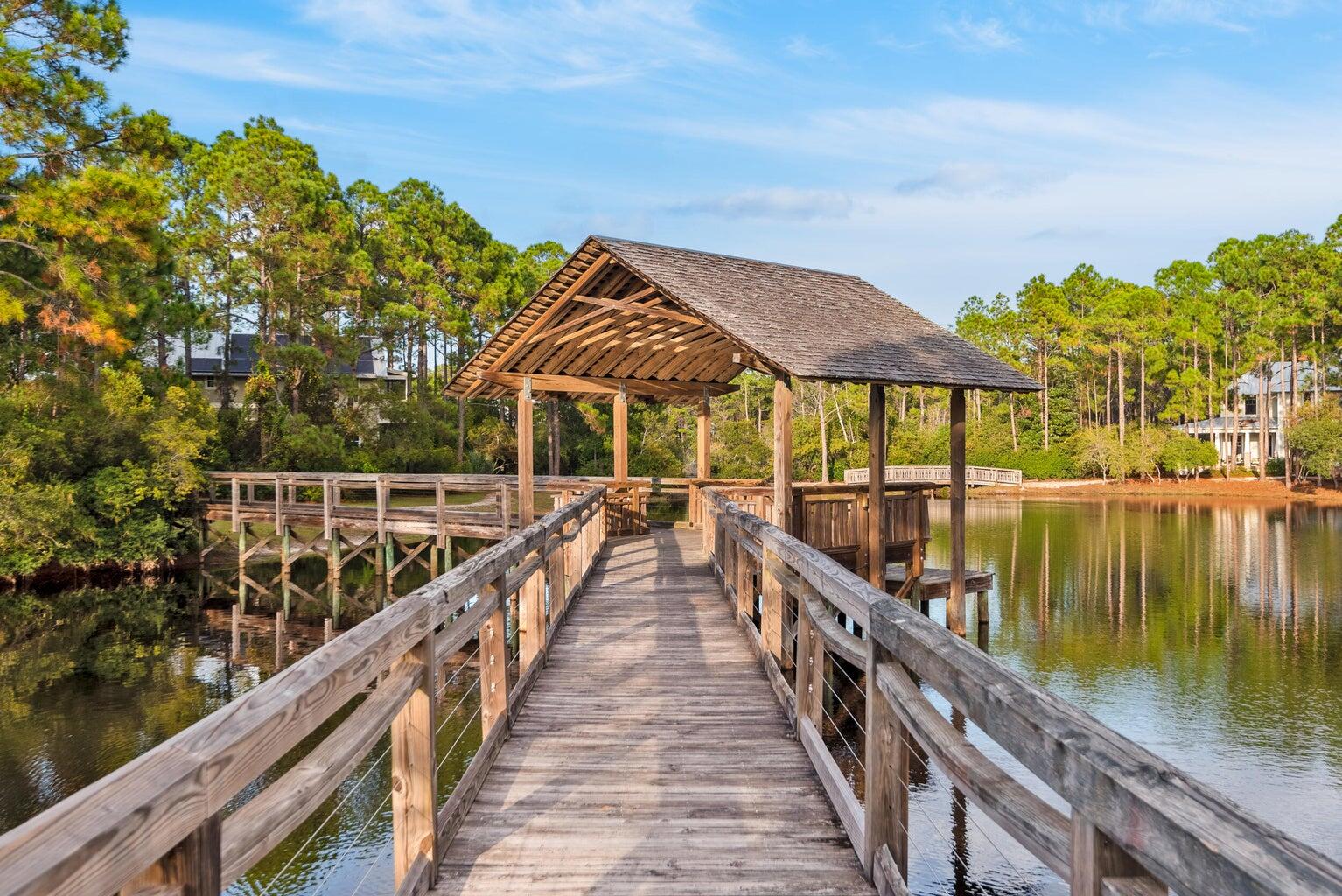 FOREST LAKES - Residential