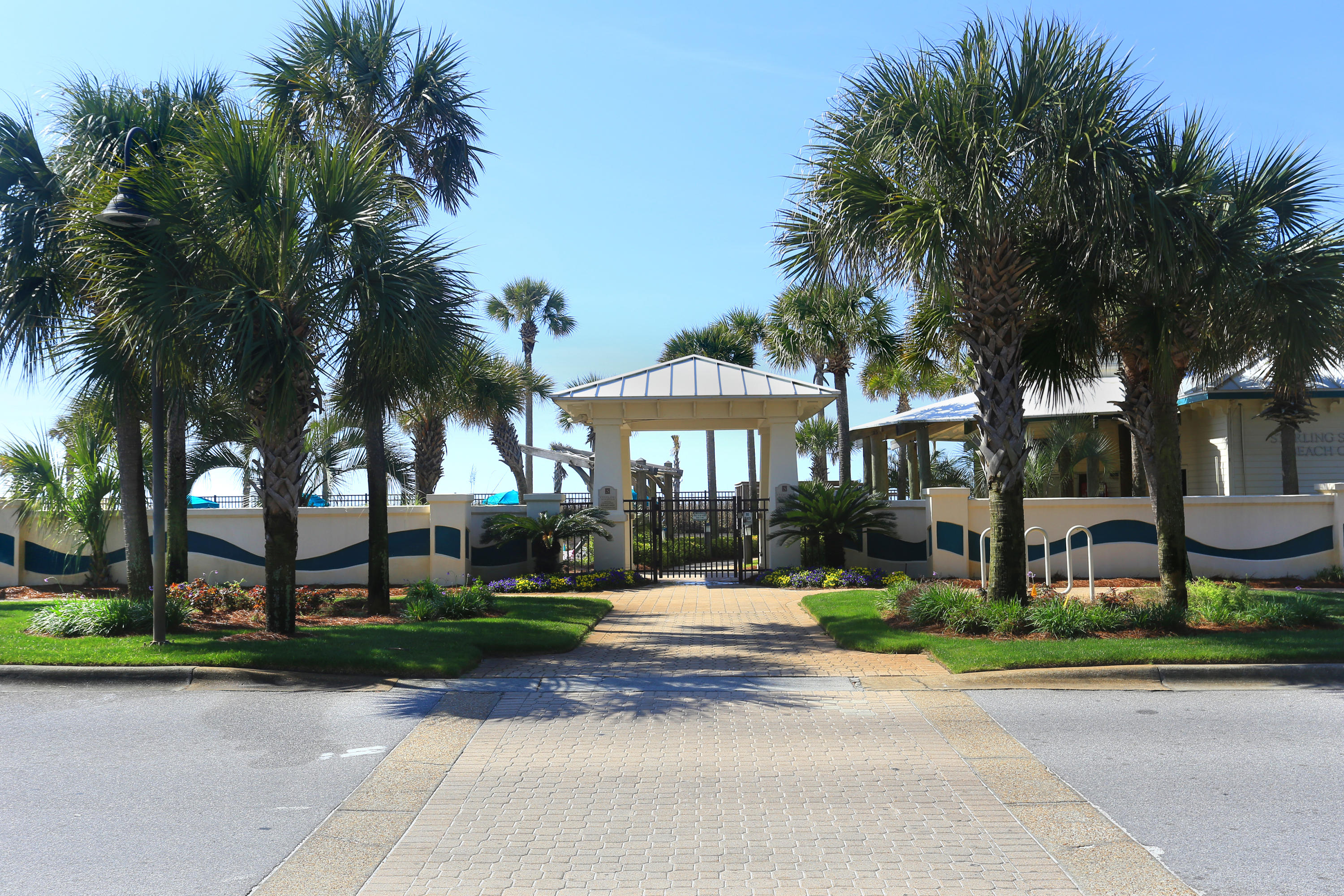 STERLING SHORES - Residential