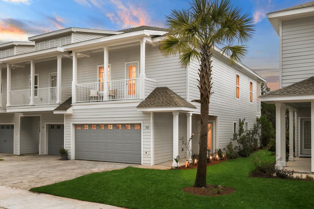 Kara Lake Townhomes - Residential