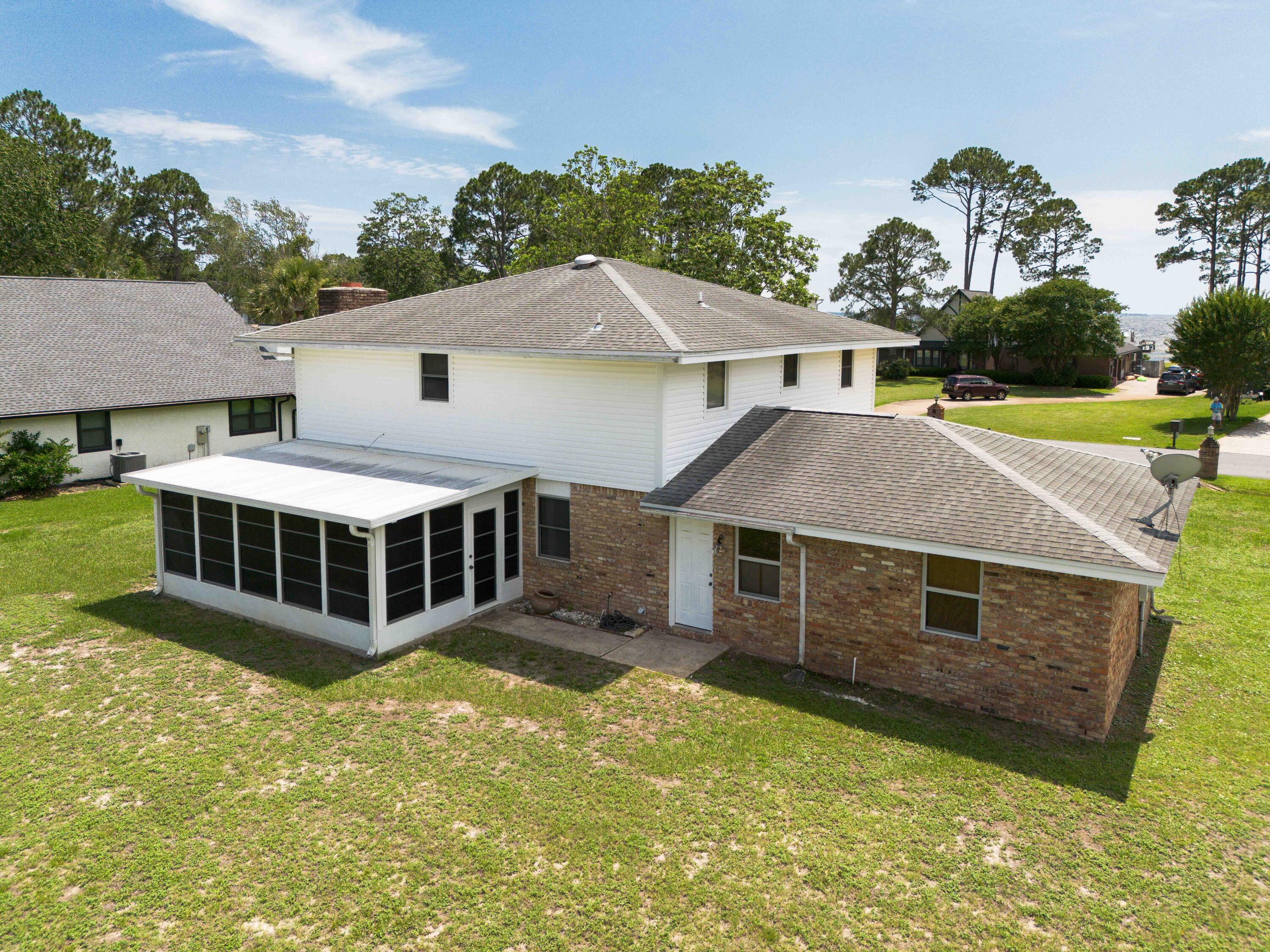 RAINTREE ESTATES - Residential