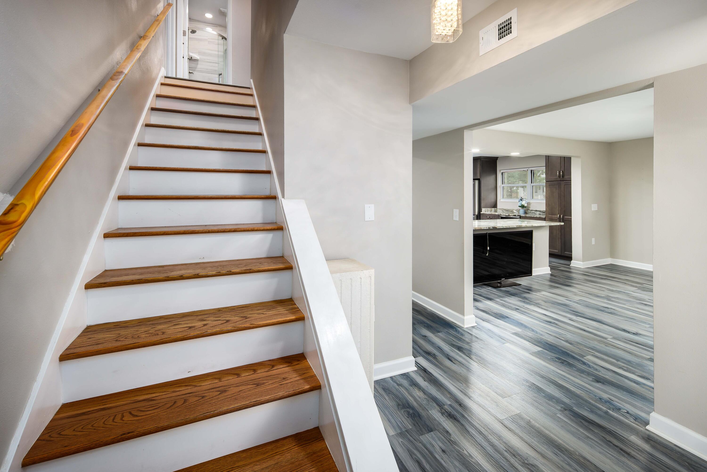 RAINTREE ESTATES - Residential