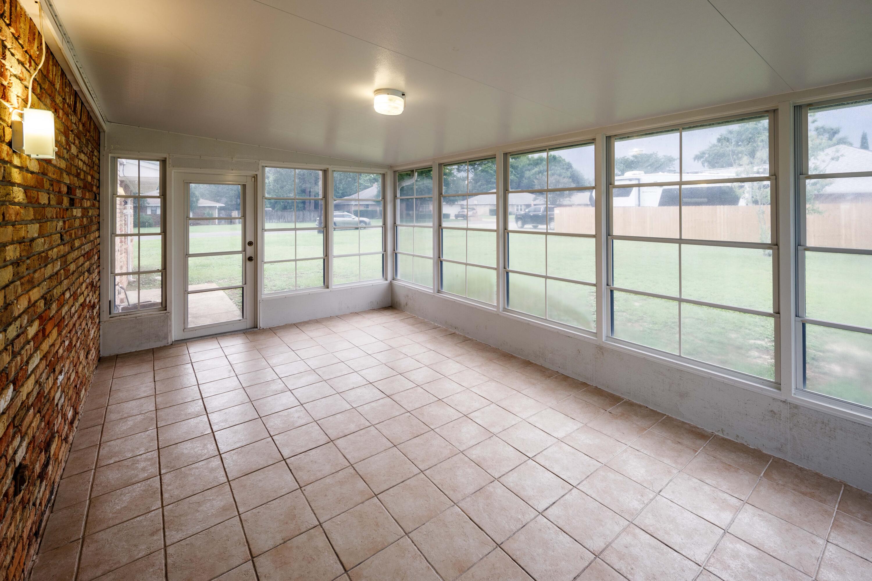 RAINTREE ESTATES - Residential