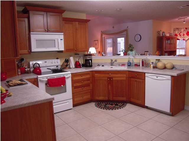 PARKWOOD ESTATES PH 1 BLUEWATER BAY - Residential Lease