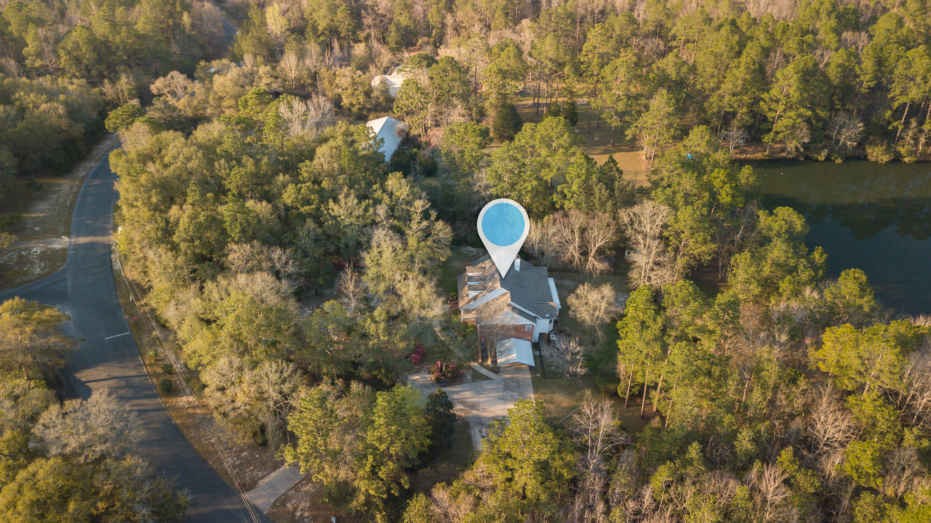 KENNEDY LAKE (UNRECORDED) - Residential