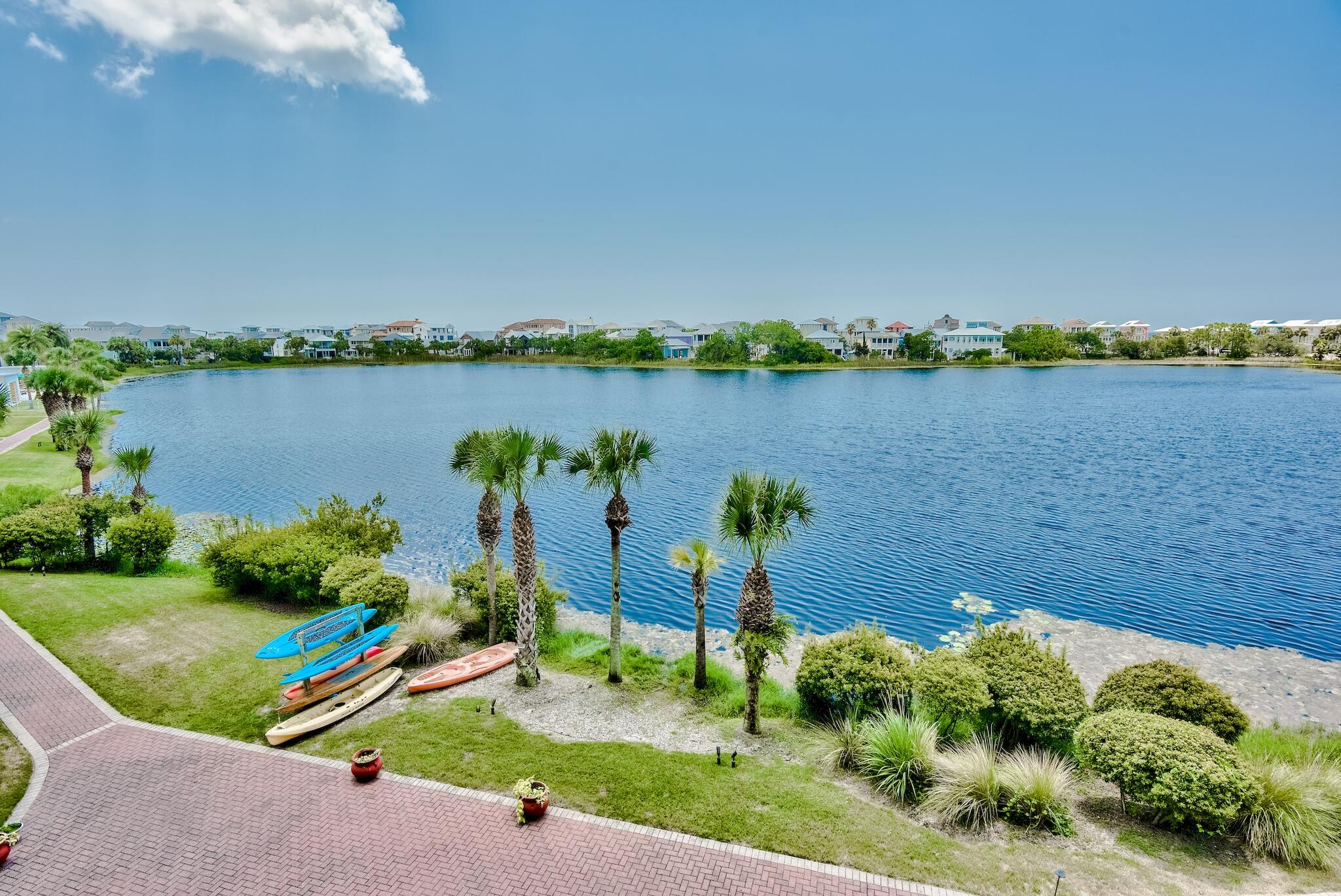 CARILLON BEACH INN - Residential