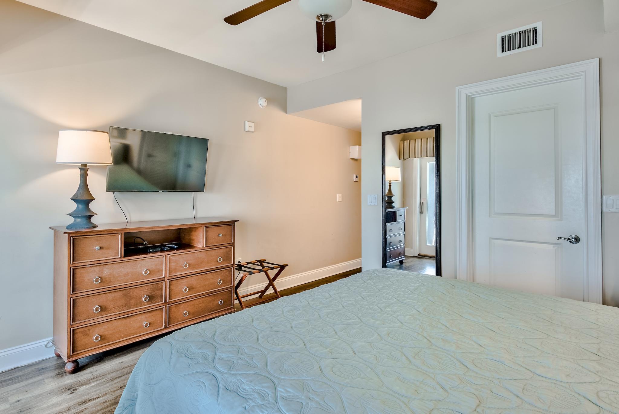 CARILLON BEACH INN - Residential