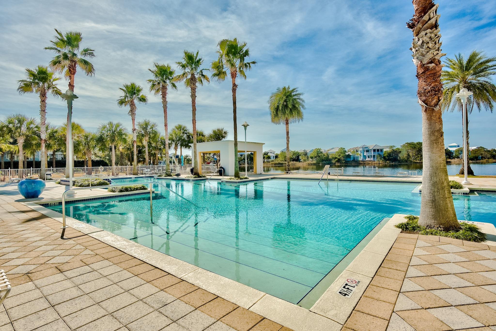 CARILLON BEACH INN - Residential