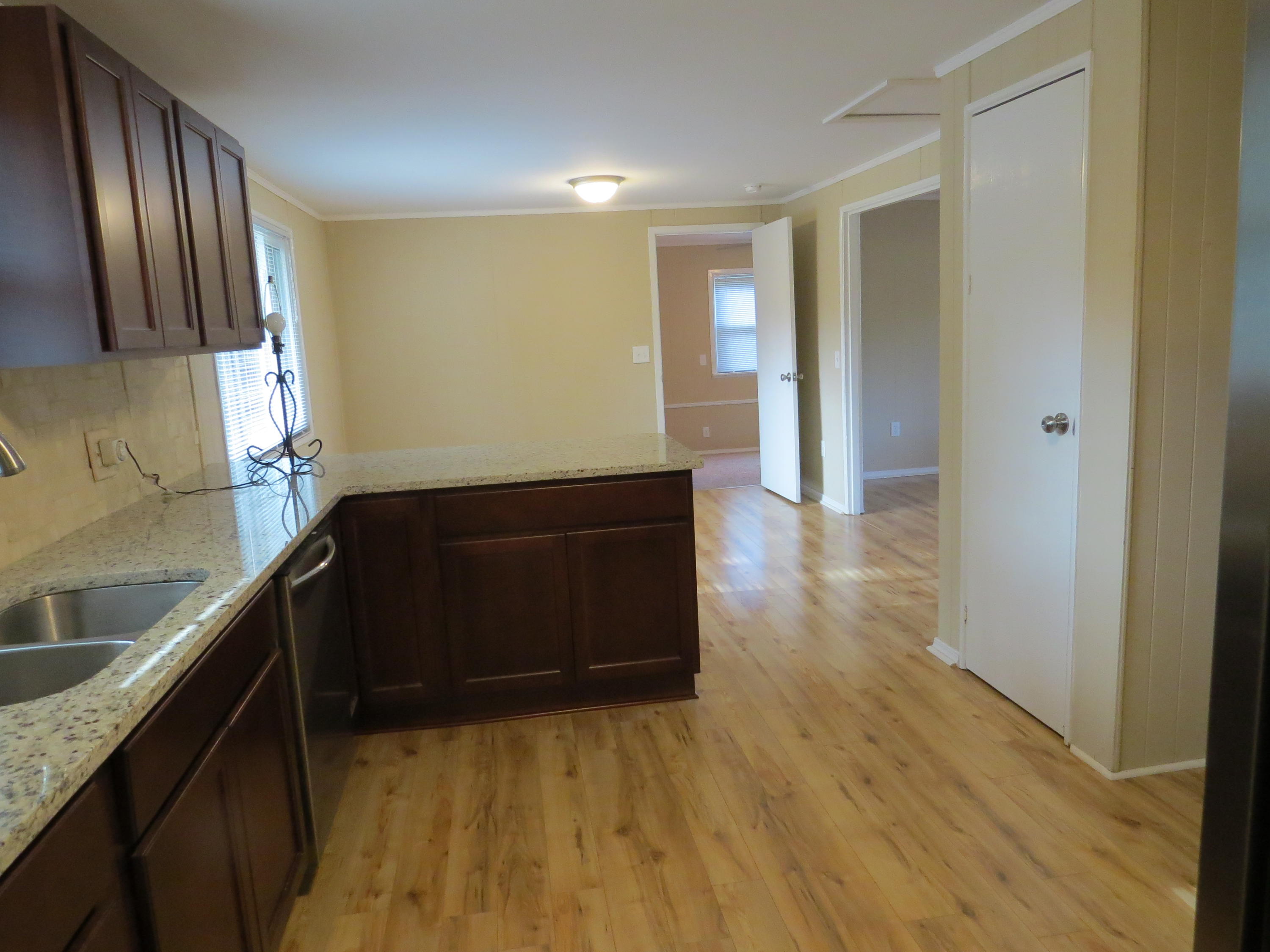 PORT DIXIE S80 FT OF LOTS 4 5 & 6 BLK 80 - Residential