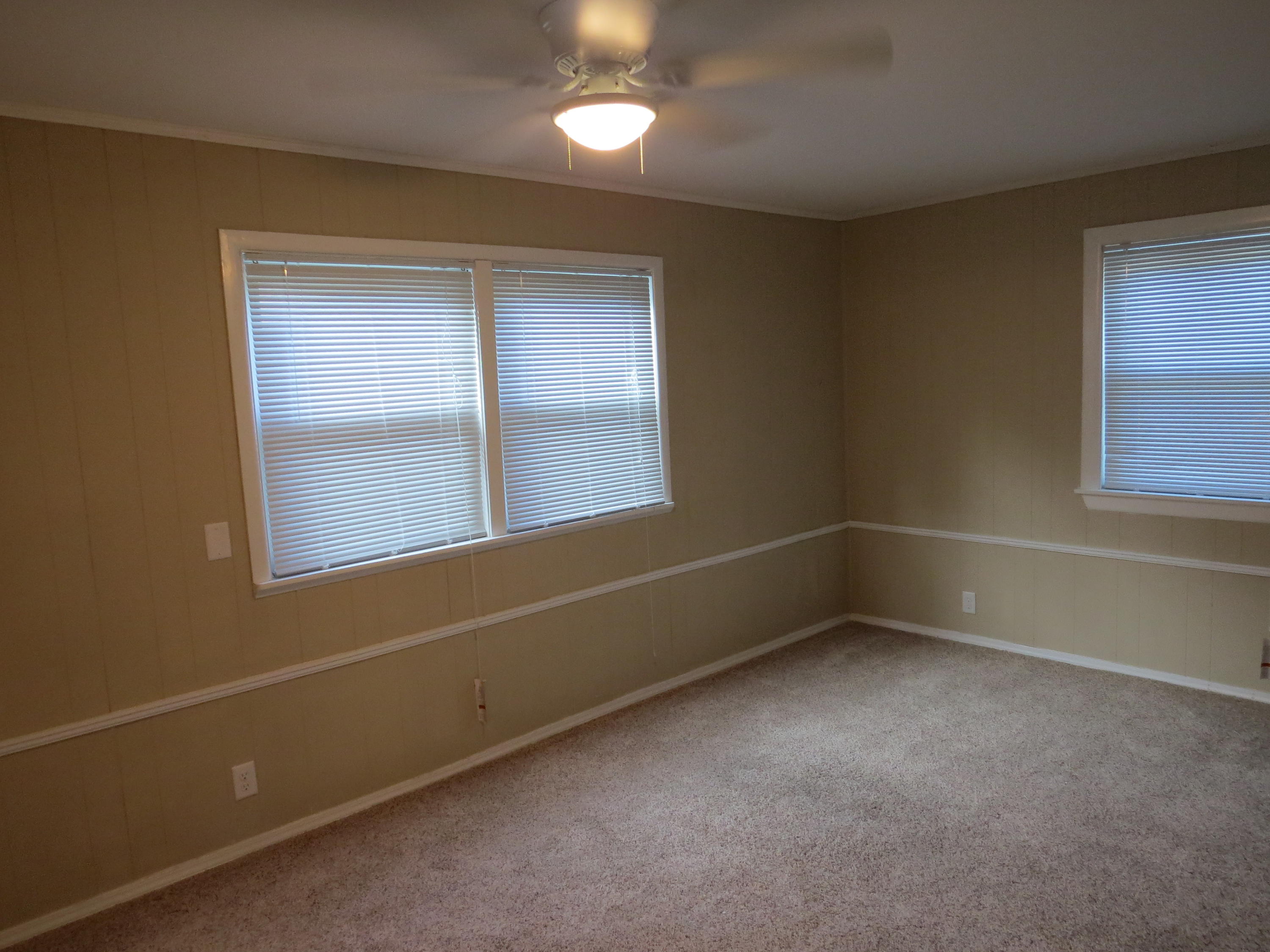 PORT DIXIE S80 FT OF LOTS 4 5 & 6 BLK 80 - Residential