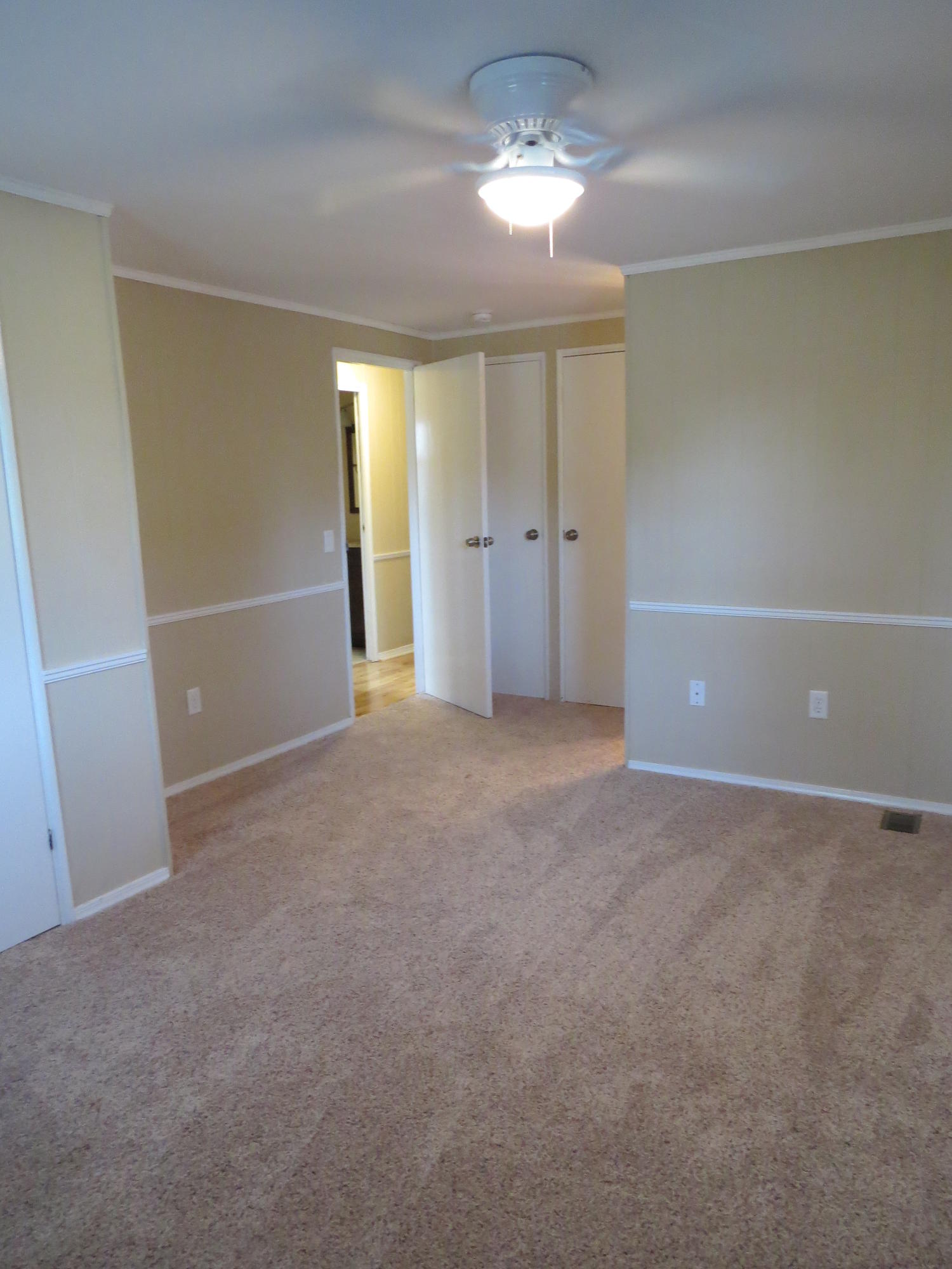 PORT DIXIE S80 FT OF LOTS 4 5 & 6 BLK 80 - Residential