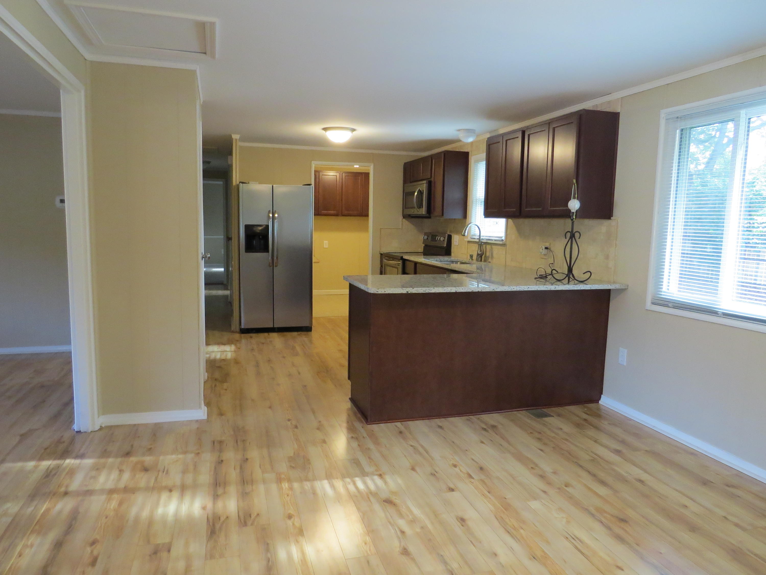 PORT DIXIE S80 FT OF LOTS 4 5 & 6 BLK 80 - Residential