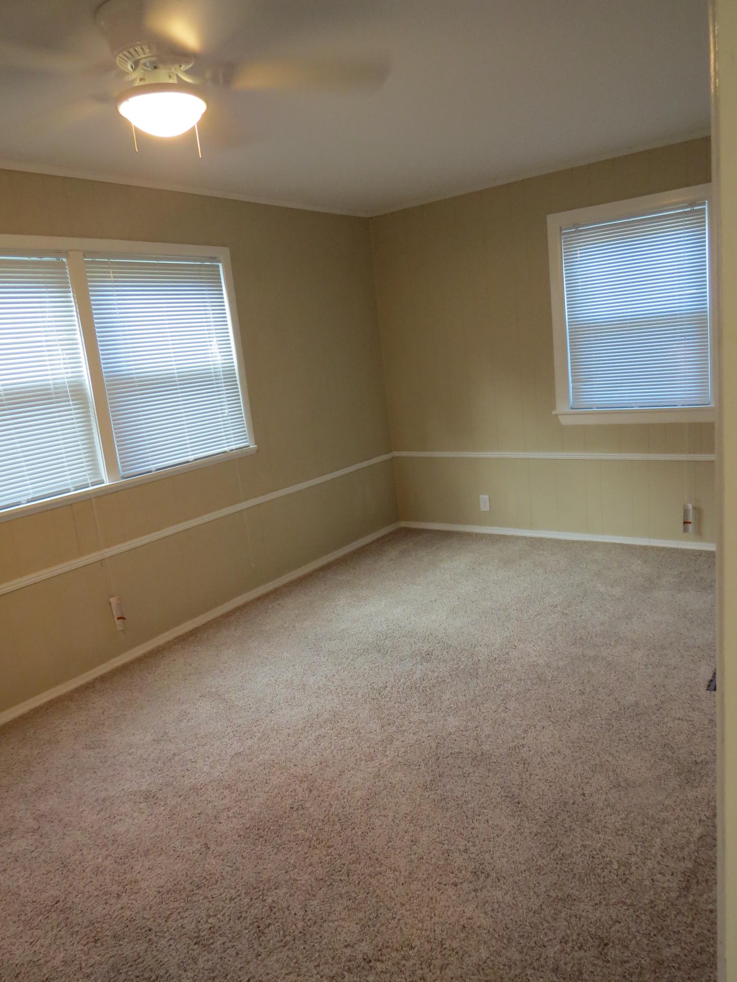 PORT DIXIE S80 FT OF LOTS 4 5 & 6 BLK 80 - Residential