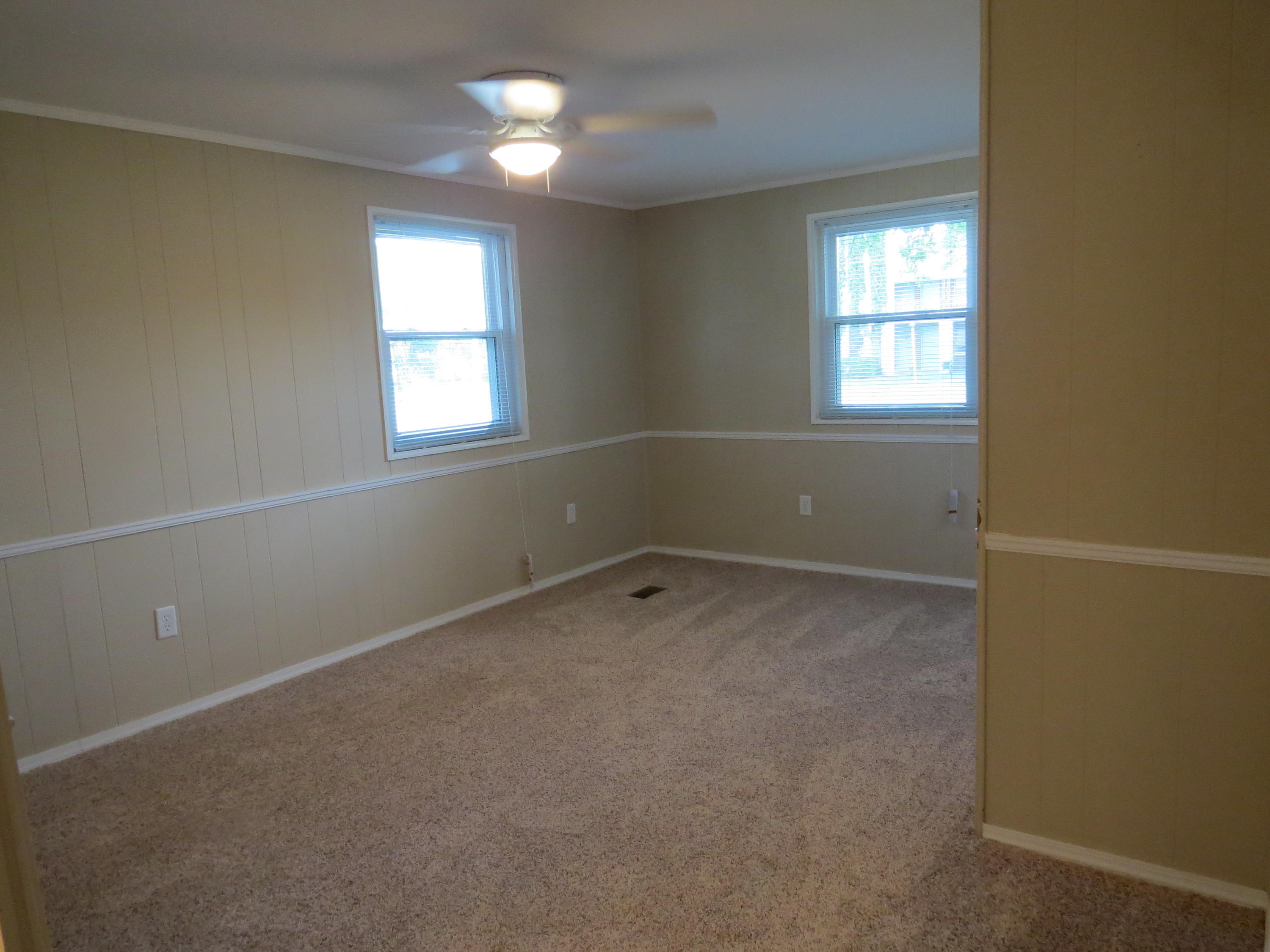 PORT DIXIE S80 FT OF LOTS 4 5 & 6 BLK 80 - Residential