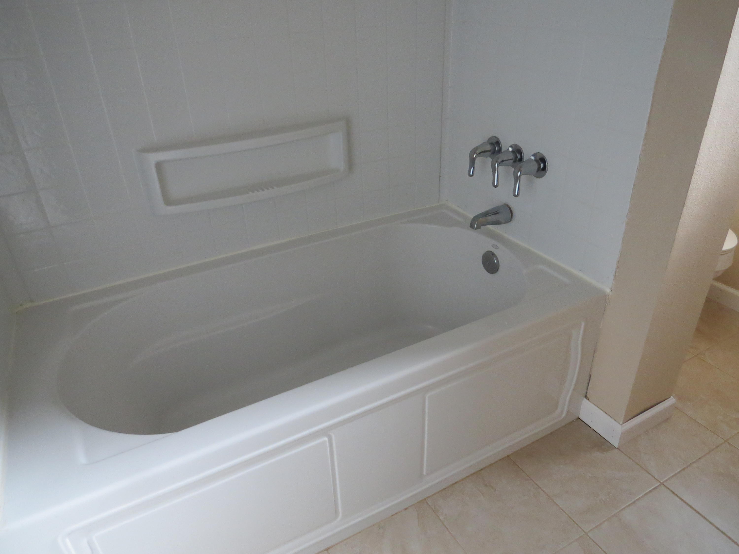 PORT DIXIE S80 FT OF LOTS 4 5 & 6 BLK 80 - Residential