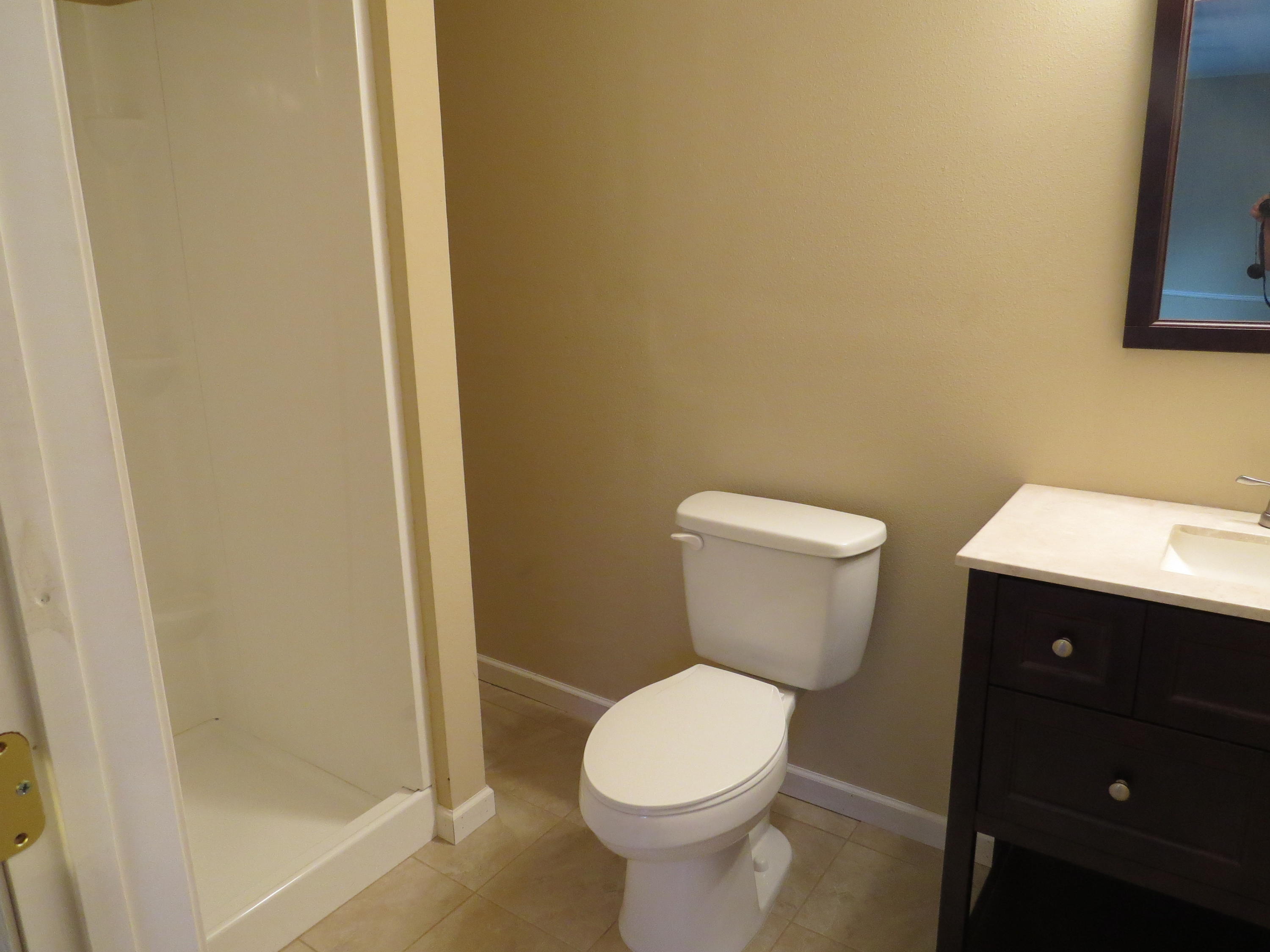 PORT DIXIE S80 FT OF LOTS 4 5 & 6 BLK 80 - Residential