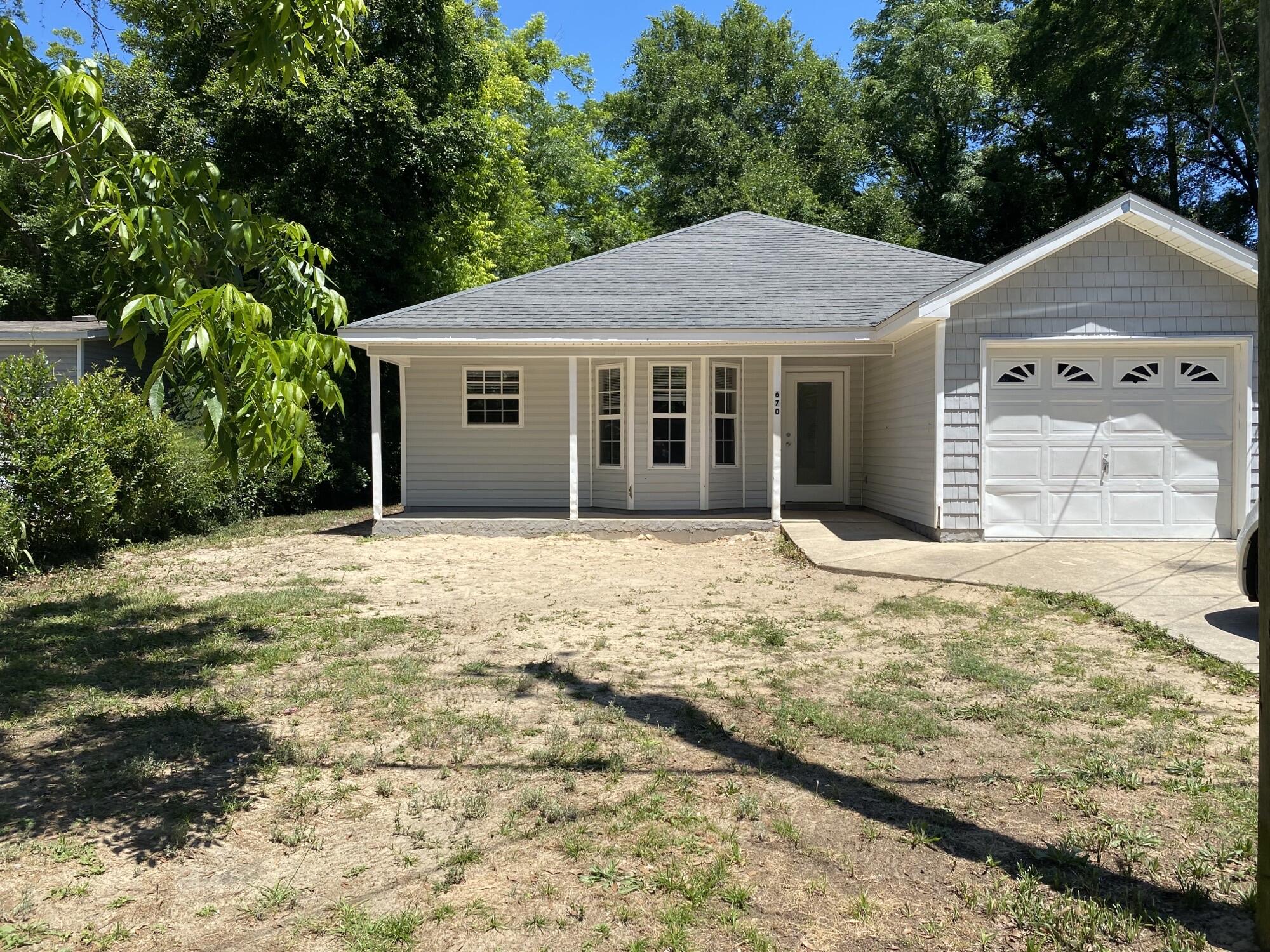 CRESTVIEW - Residential