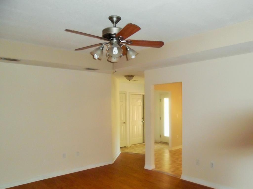 CRESTVIEW - Residential