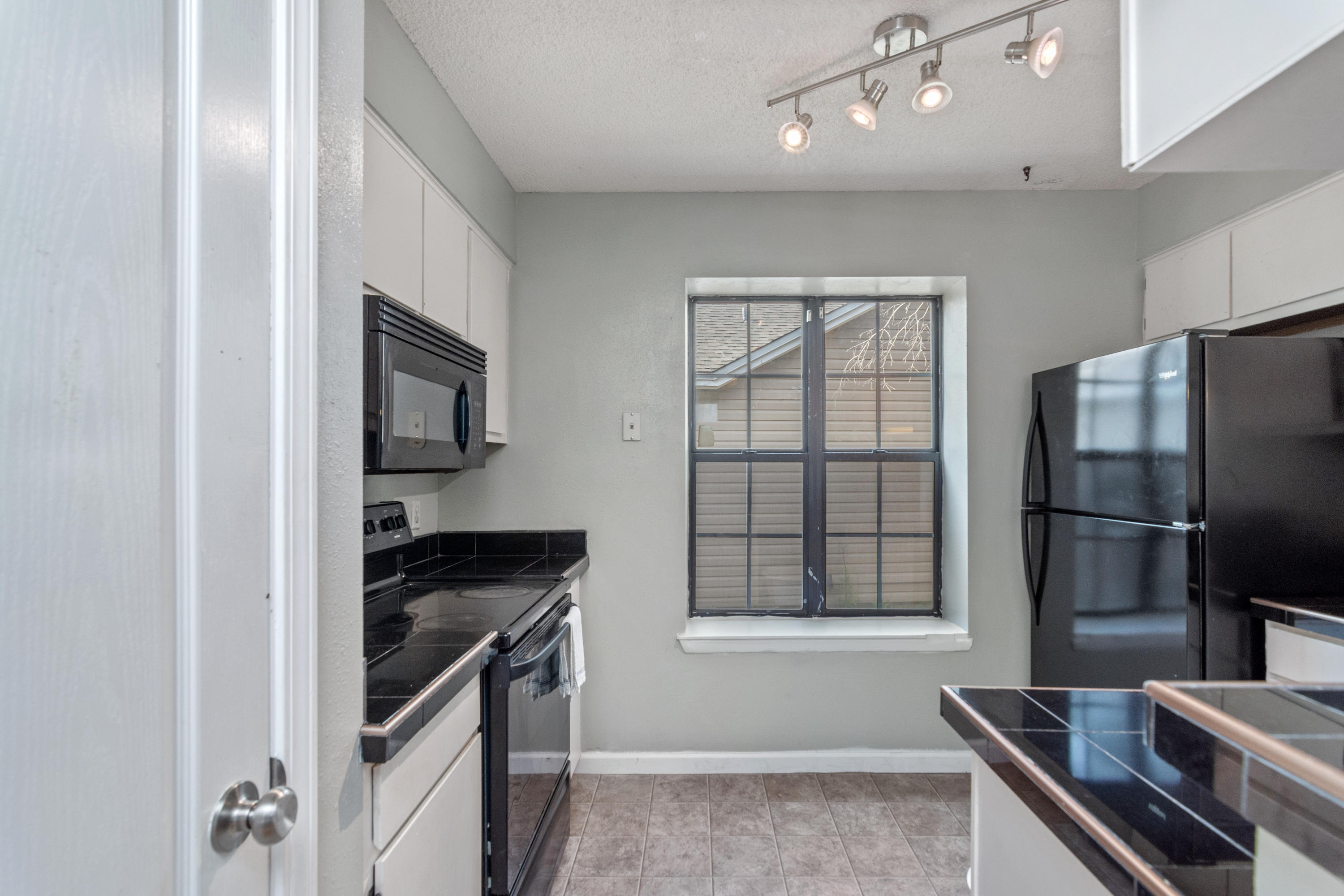 KELLY HILL ESTATES - Residential