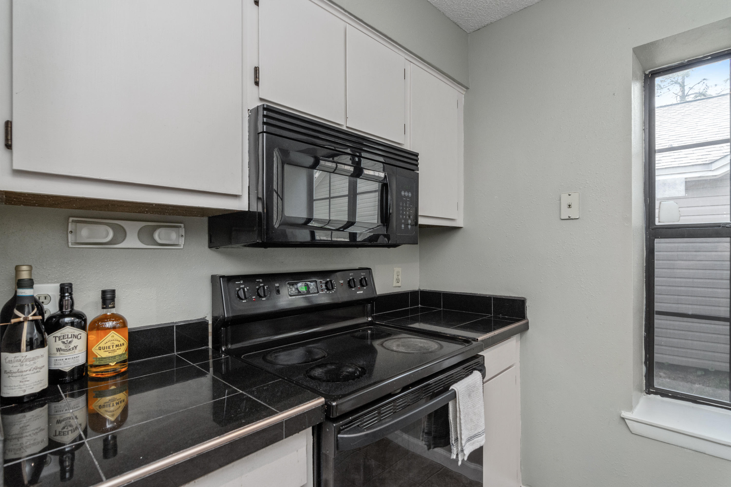 KELLY HILL ESTATES - Residential