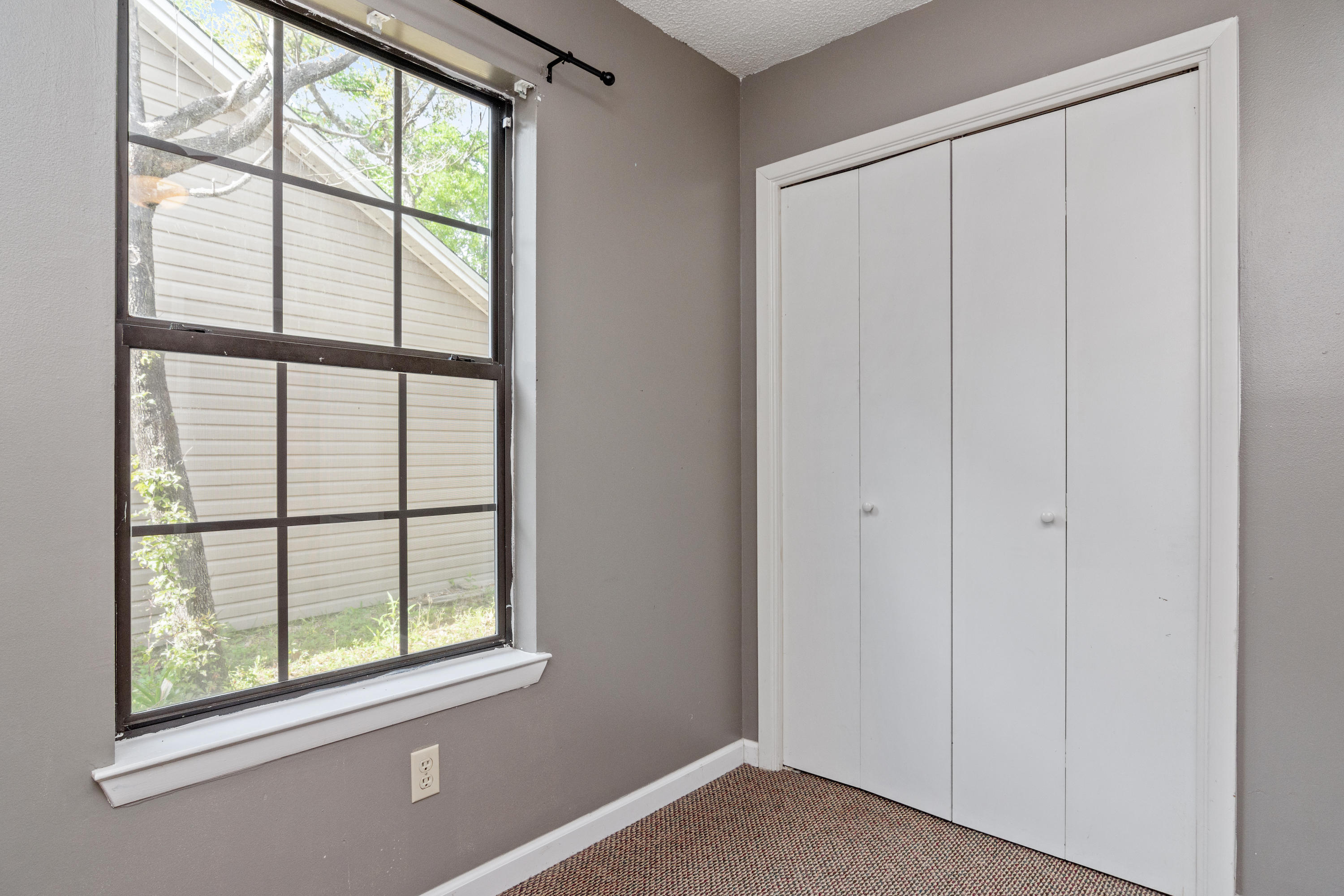 KELLY HILL ESTATES - Residential