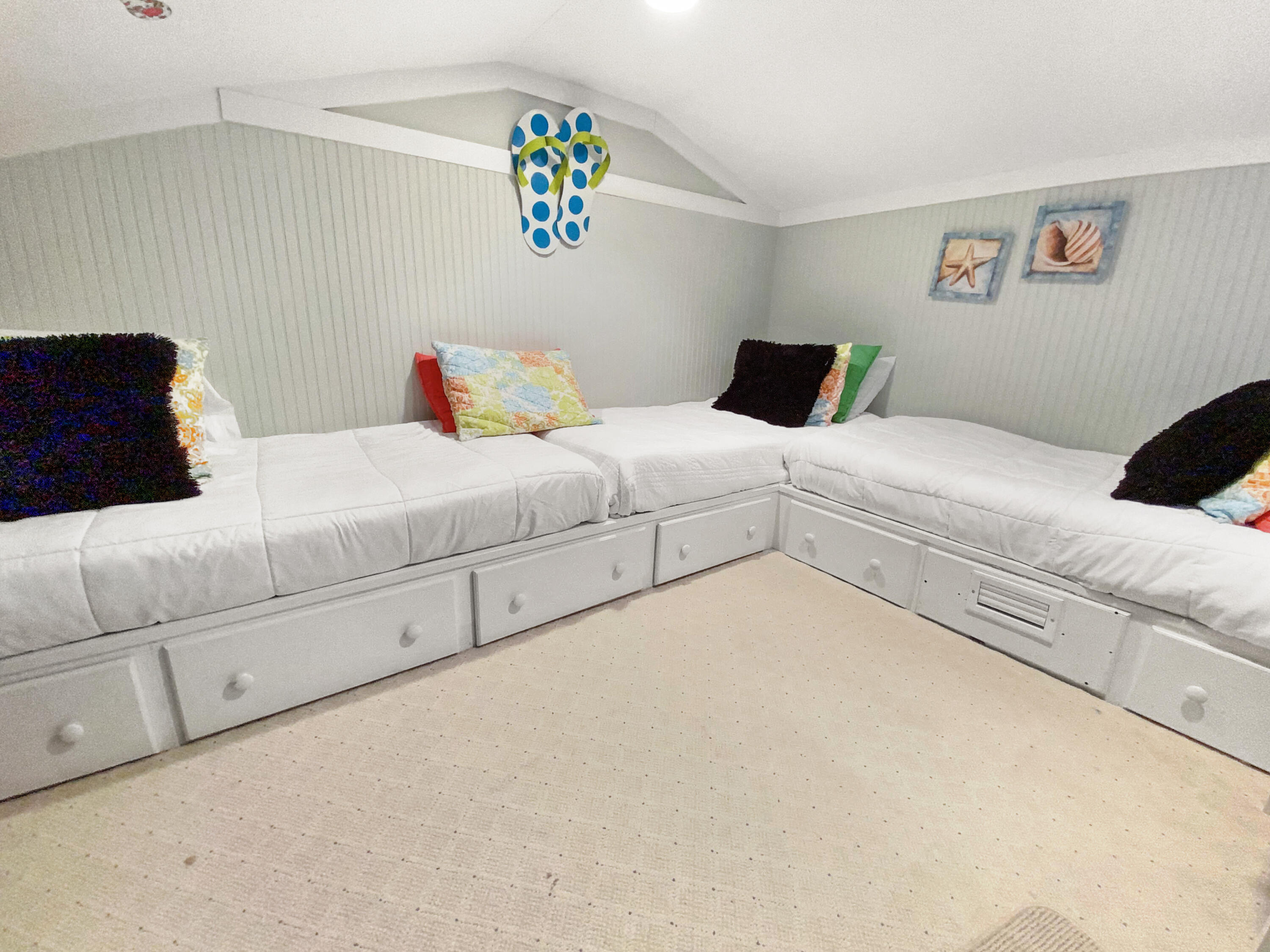 BLUE TIDE CONDO - Residential