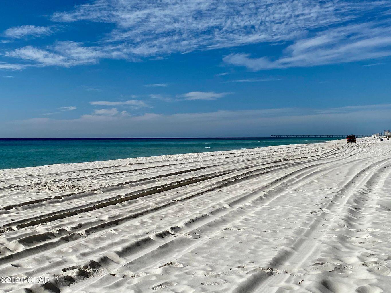 MAJESTIC BEACH TOWERS II - Residential