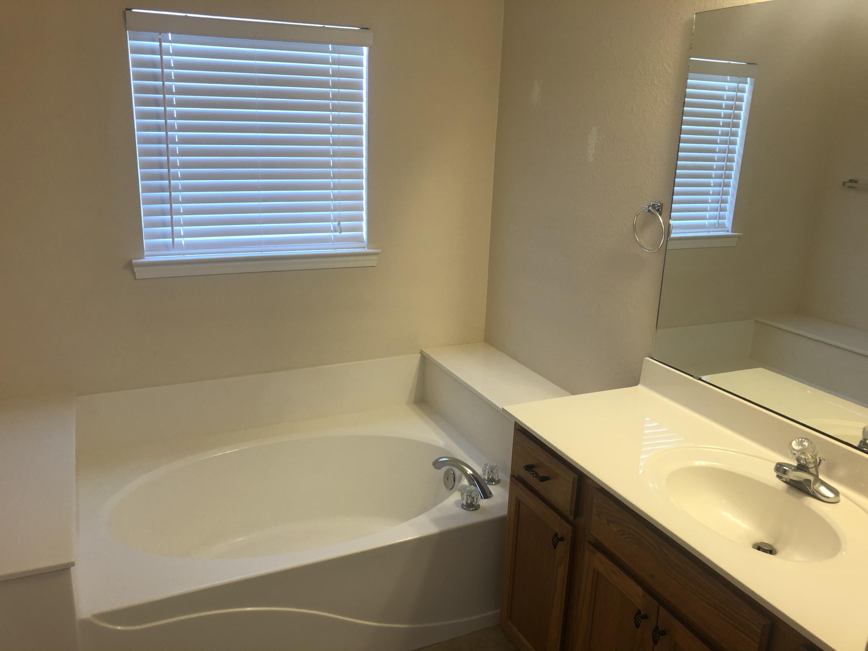 ENDICOTT VILLAGE - Residential