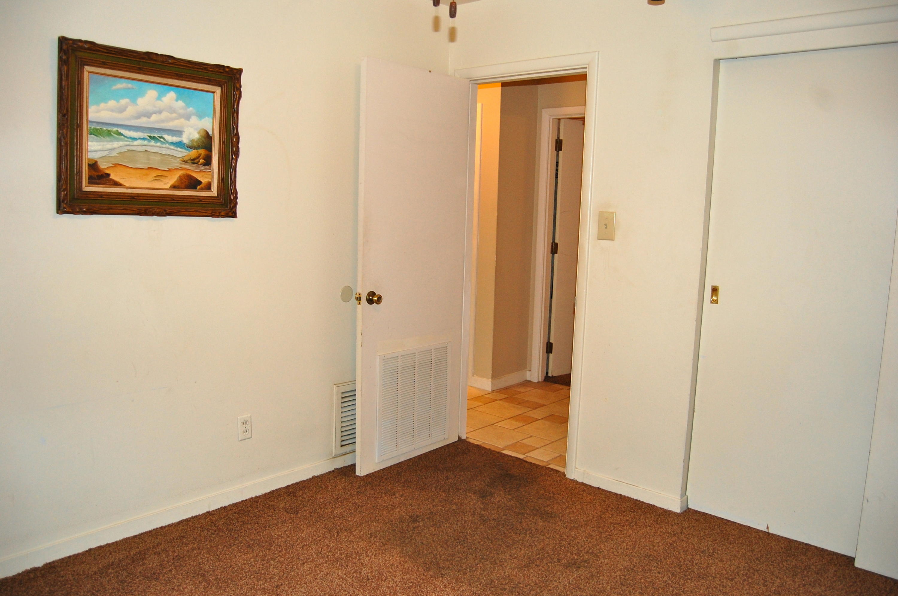 YACHT CLUB ESTATES - Residential