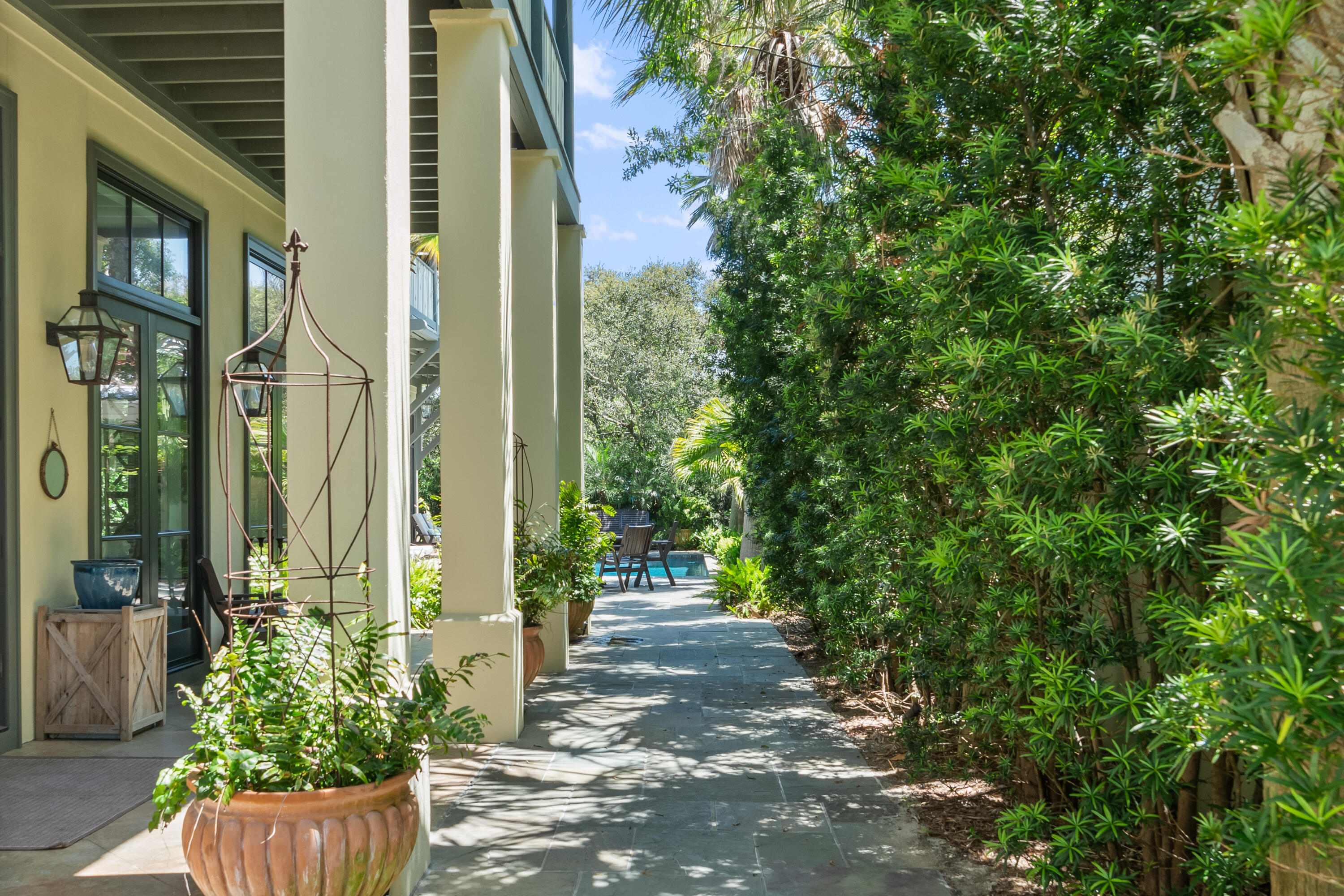 GRAYTON BEACH - Residential