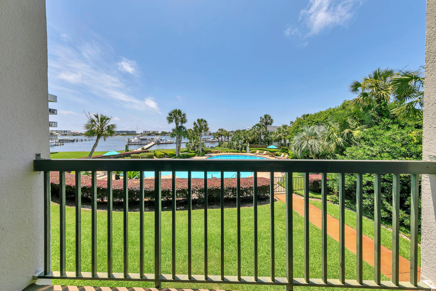 PIRATES BAY PH 1 - Residential