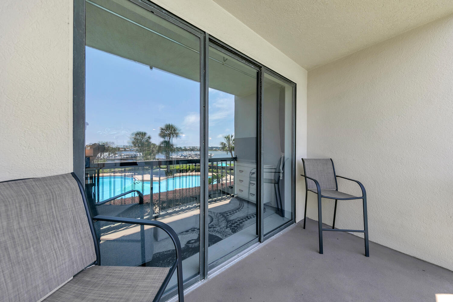 PIRATES BAY PH 1 - Residential