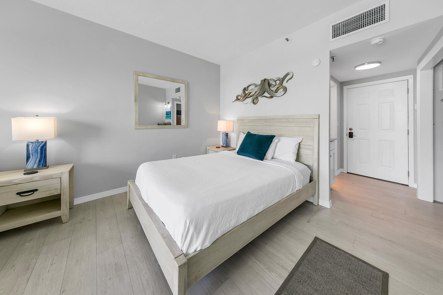 PIRATES BAY PH 1 - Residential